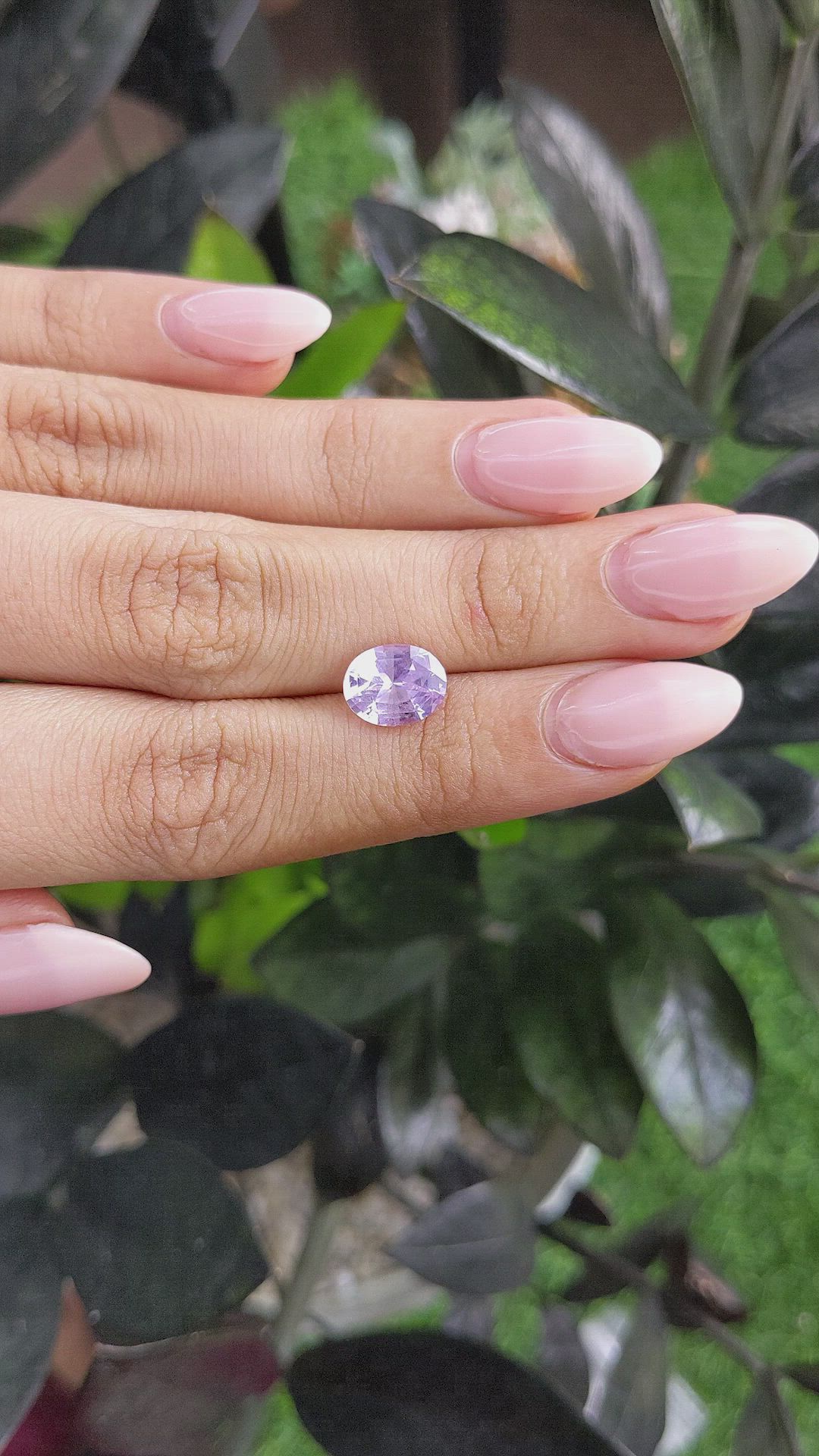 2.79 Ct. Purple Sapphire from Ceylon (Sri Lanka) Size Video