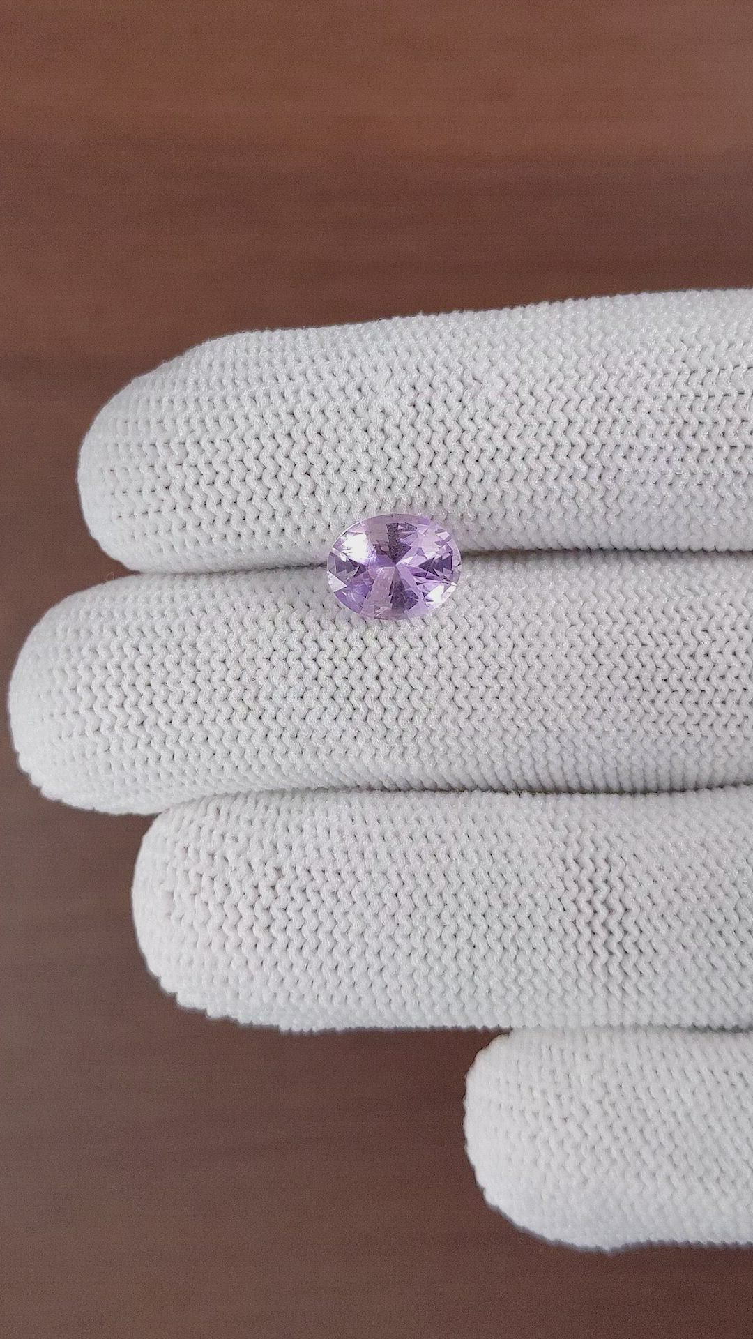 2.79 Ct. Purple Sapphire from Ceylon (Sri Lanka) Size Video