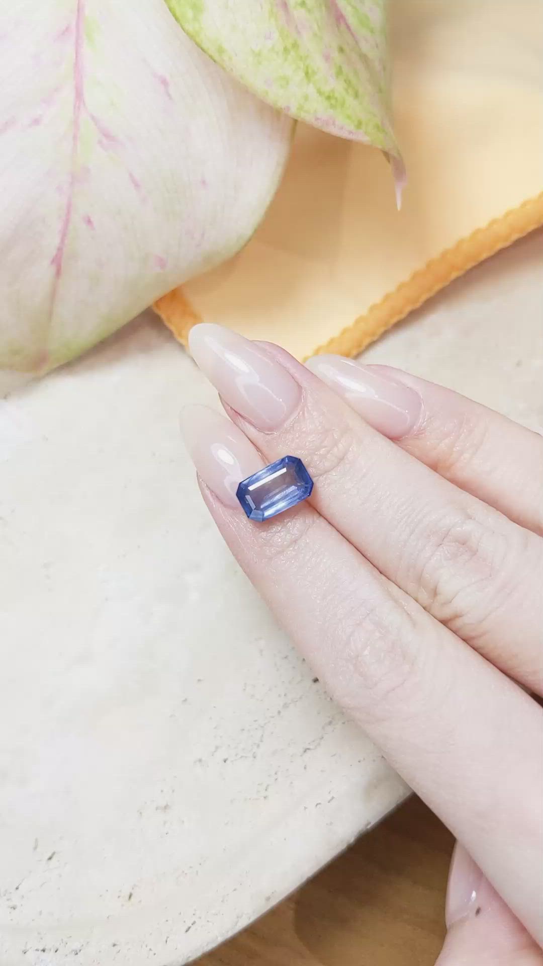 4.34 Ct. Blue Sapphire from Ceylon (Sri Lanka) Size Video