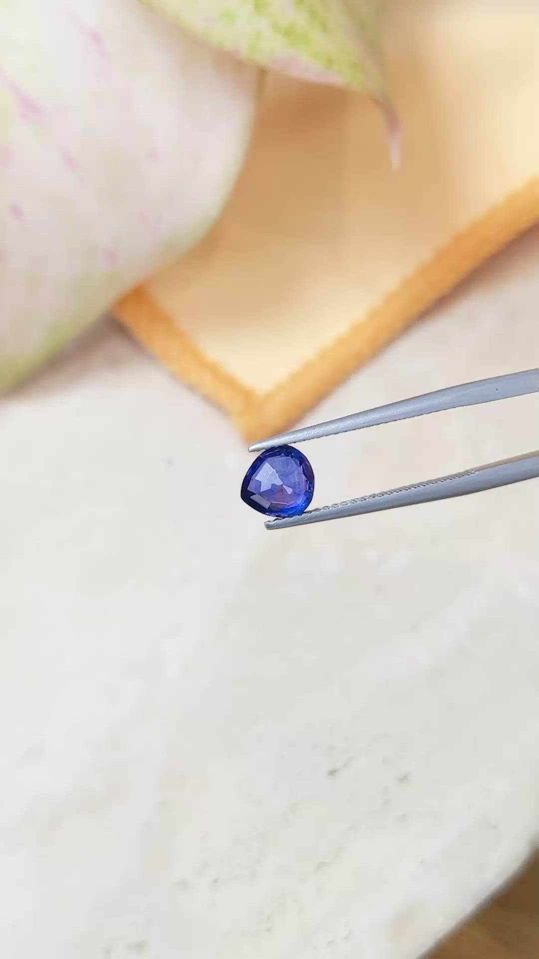 1.39 Ct. Blue Sapphire from Ceylon (Sri Lanka) Size Video