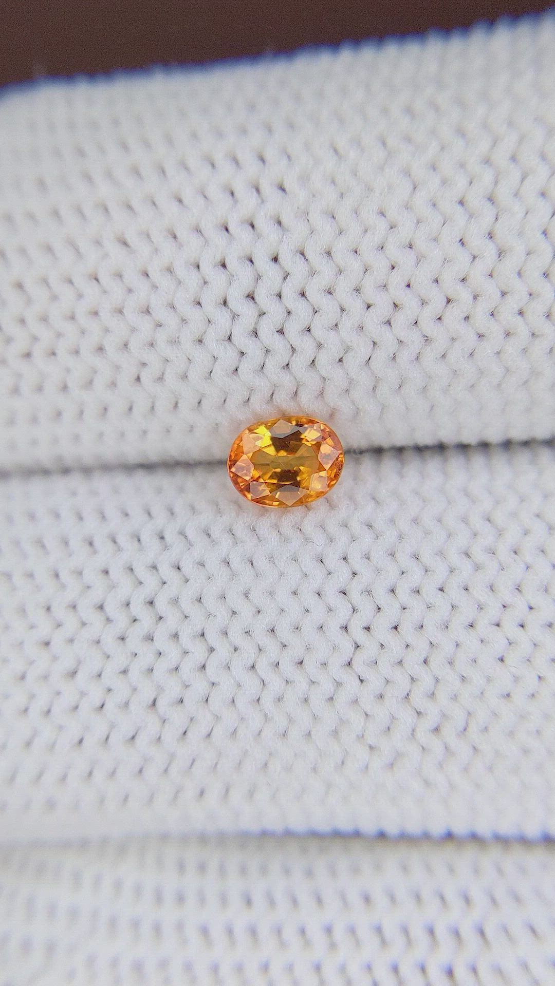 0.48 Ct. Yellowish Orange Sapphire from Ceylon (Sri Lanka) Size Video