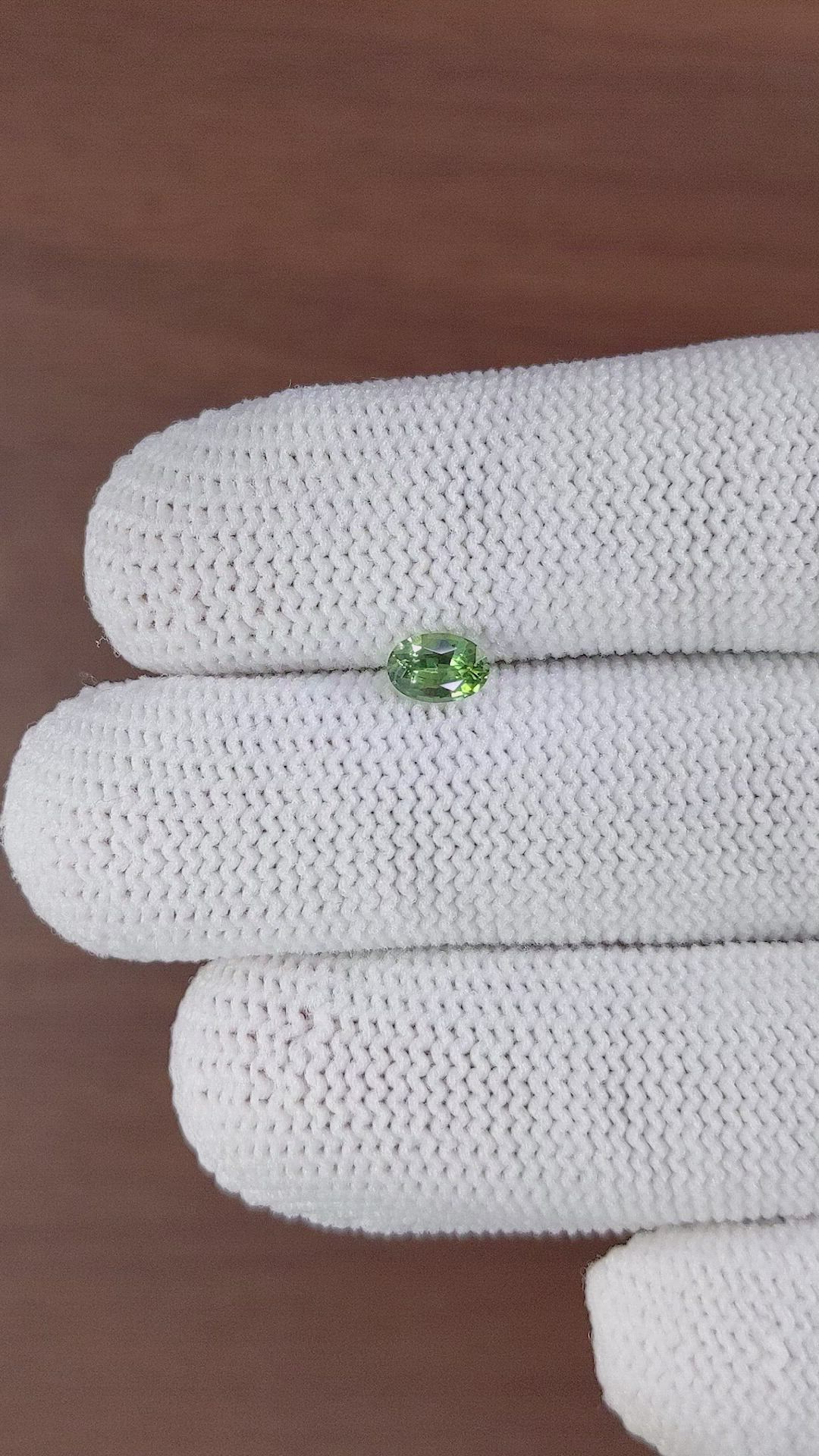 0.53 Ct. Green Sapphire from Ceylon (Sri Lanka) Size Video