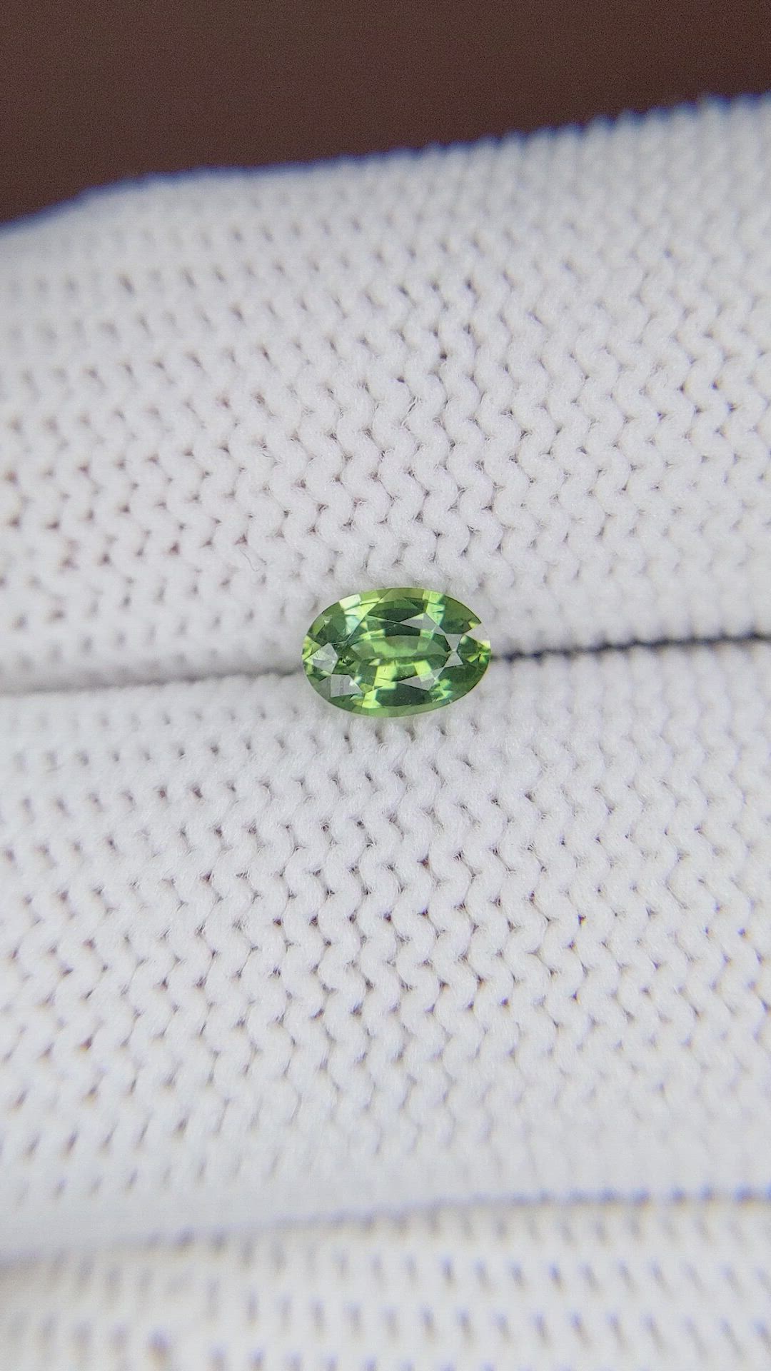 0.53 Ct. Green Sapphire from Ceylon (Sri Lanka) Size Video