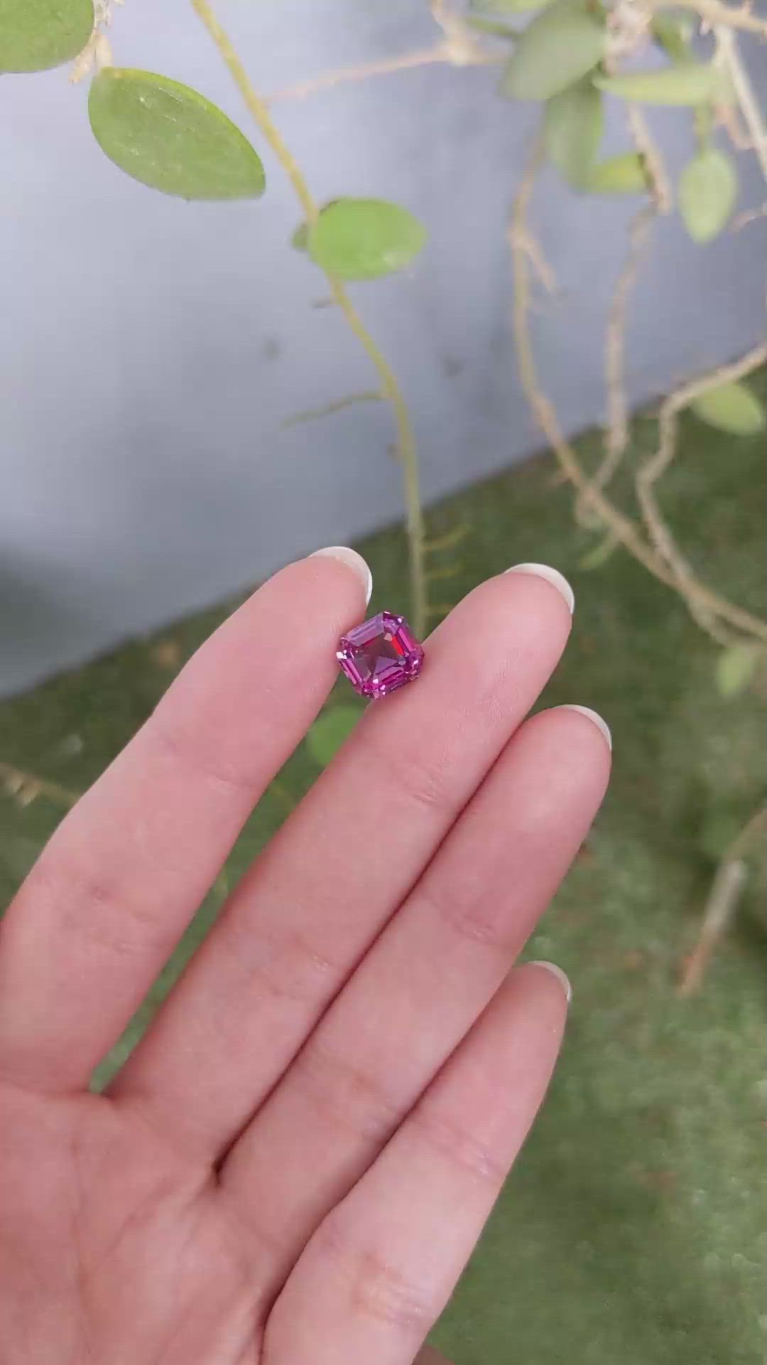 4.63 Ct. Pink Sapphire from Ceylon (Sri Lanka) Size Video