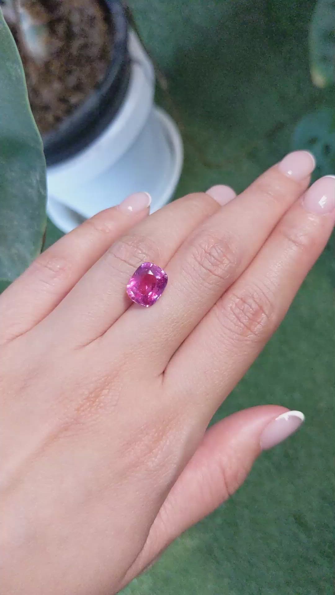 5.09 Ct. Pink Sapphire from Ceylon (Sri Lanka) Size Video