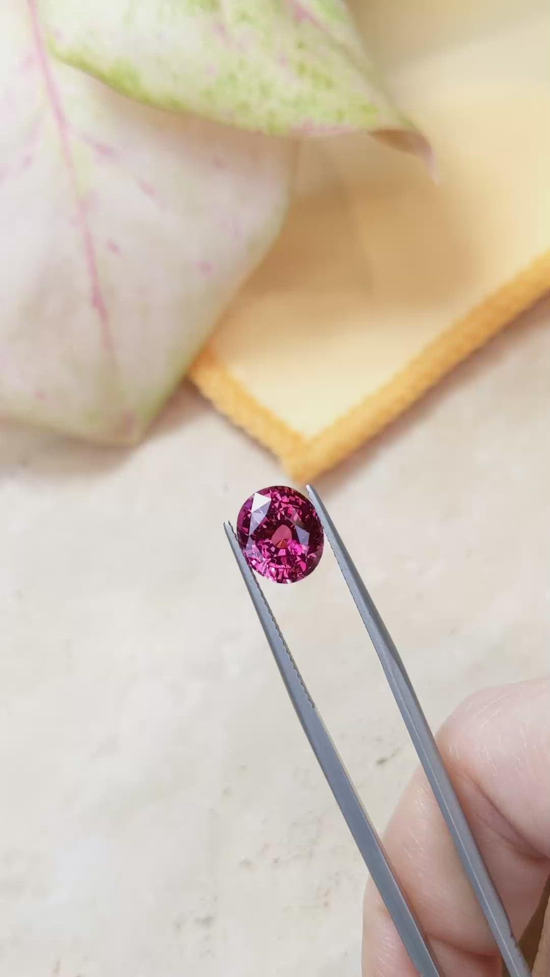 4.14 Ct. Pink Sapphire from Ceylon (Sri Lanka) Size Video