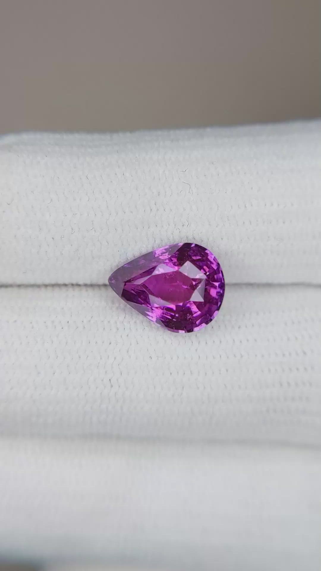 3.22 Ct. Purple Sapphire from Ceylon (Sri Lanka) Size Video