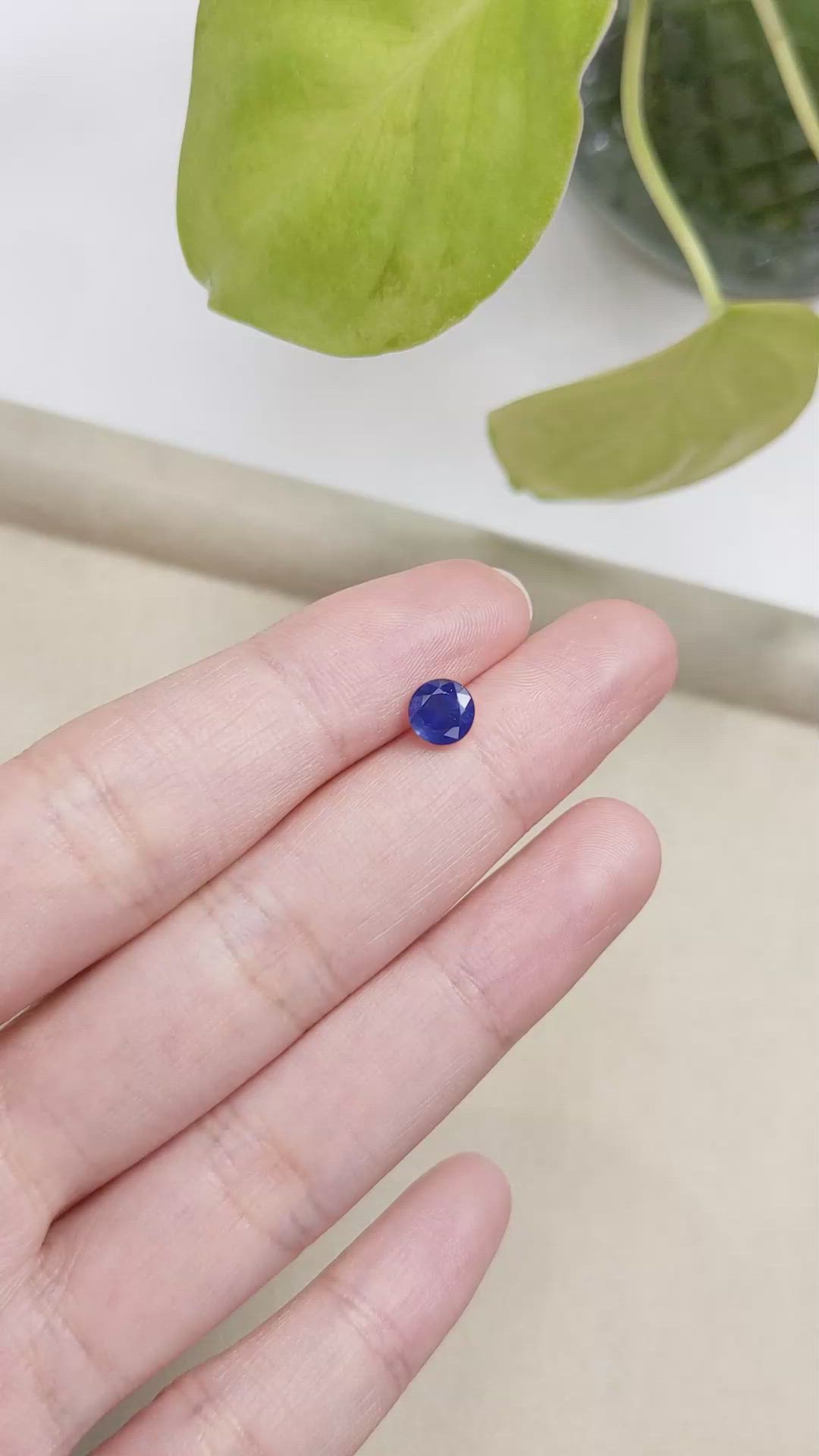 1.15 Ct. Blue Sapphire from Ceylon (Sri Lanka) Size Video