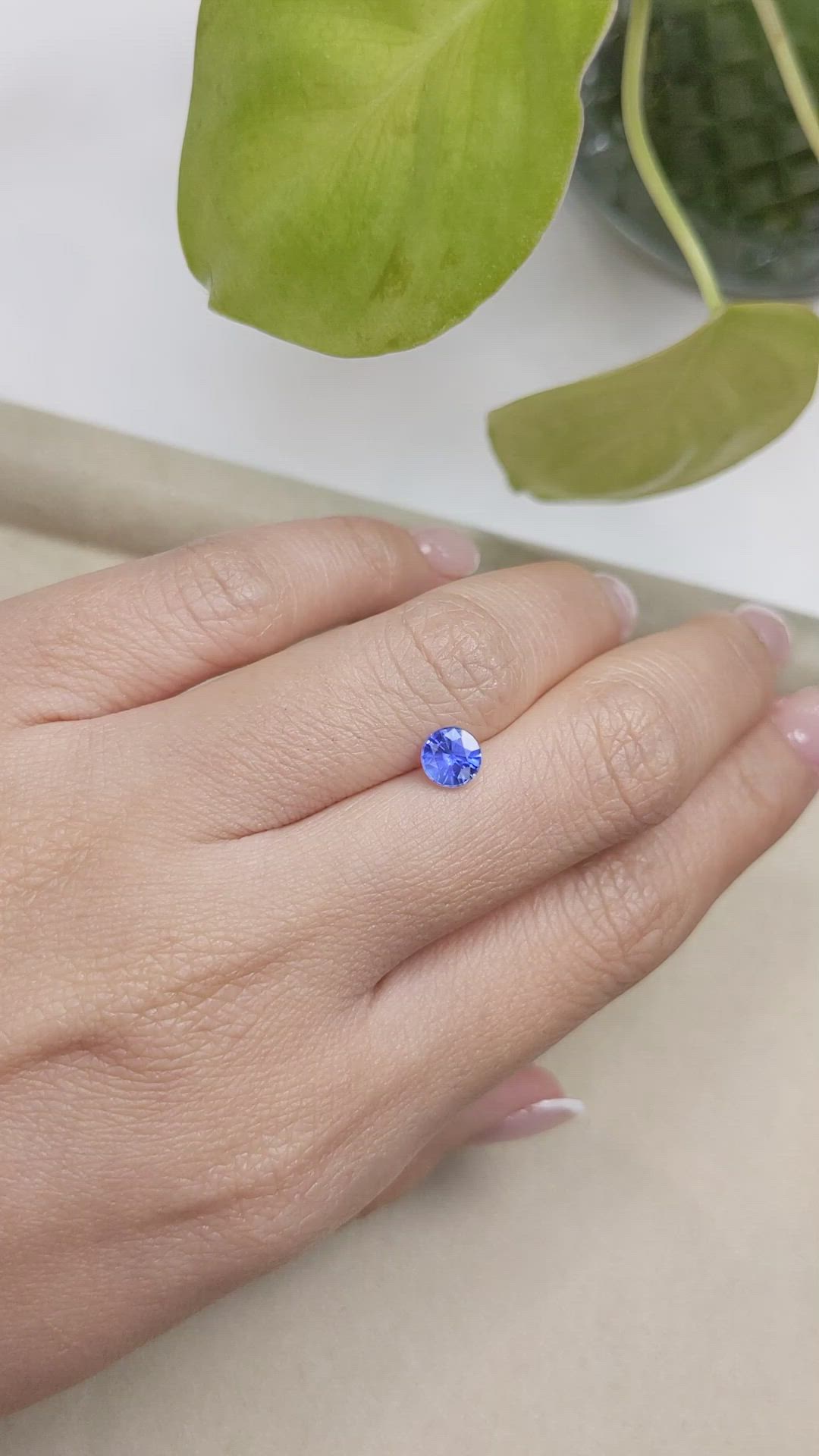 0.90 Ct. Blue Sapphire from Ceylon (Sri Lanka) Size Video