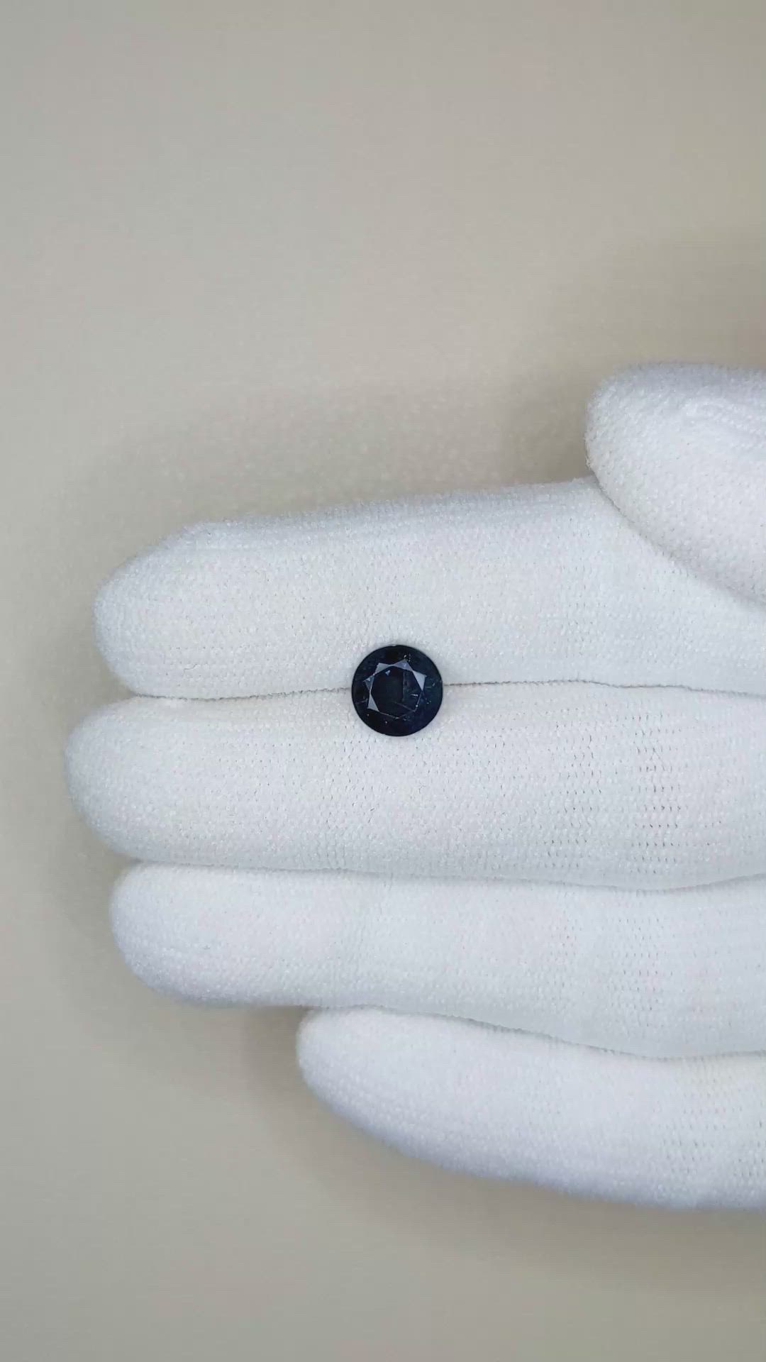 1.81 Ct. Blue Sapphire from Ceylon (Sri Lanka) Size Video