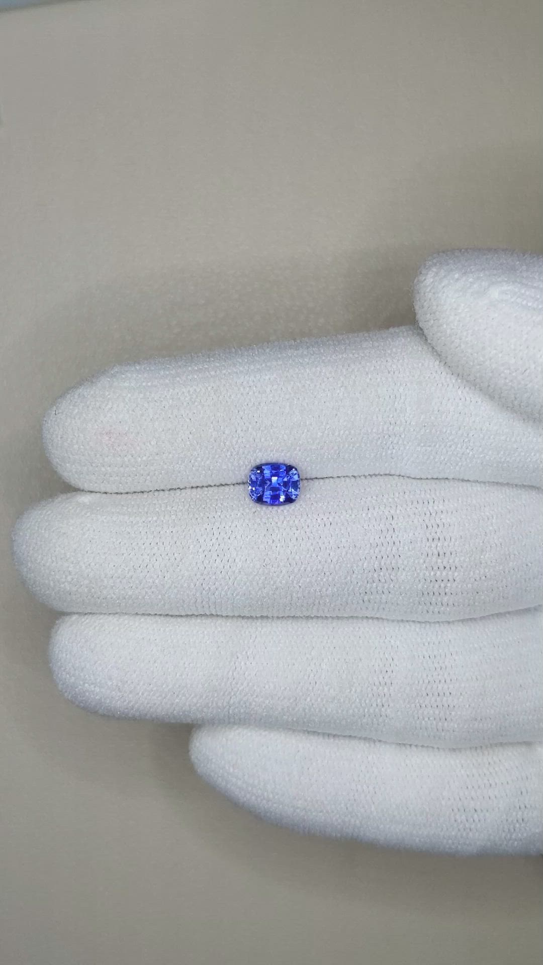 0.68 Ct. Blue Sapphire from Ceylon (Sri Lanka) Size Video