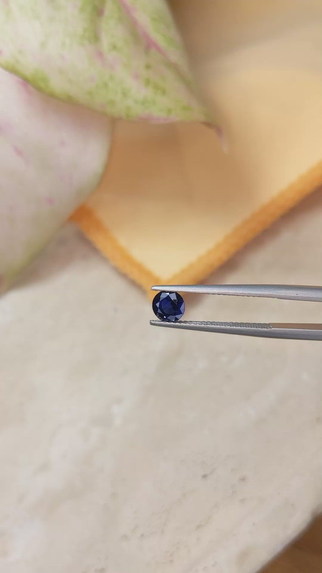 0.80 Ct. Blue Sapphire from Ceylon (Sri Lanka) Size Video