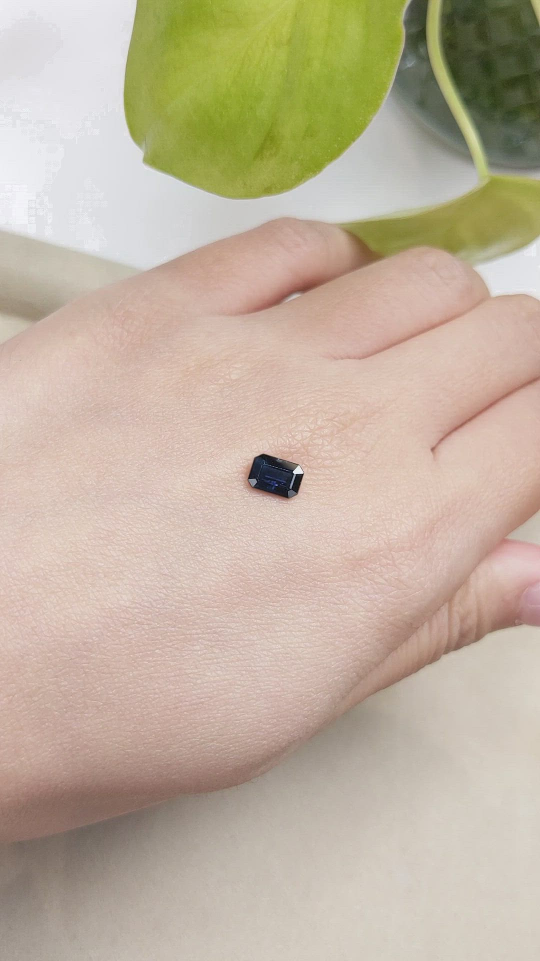 1.14 Ct. Blue Sapphire from Ceylon (Sri Lanka) Size Video