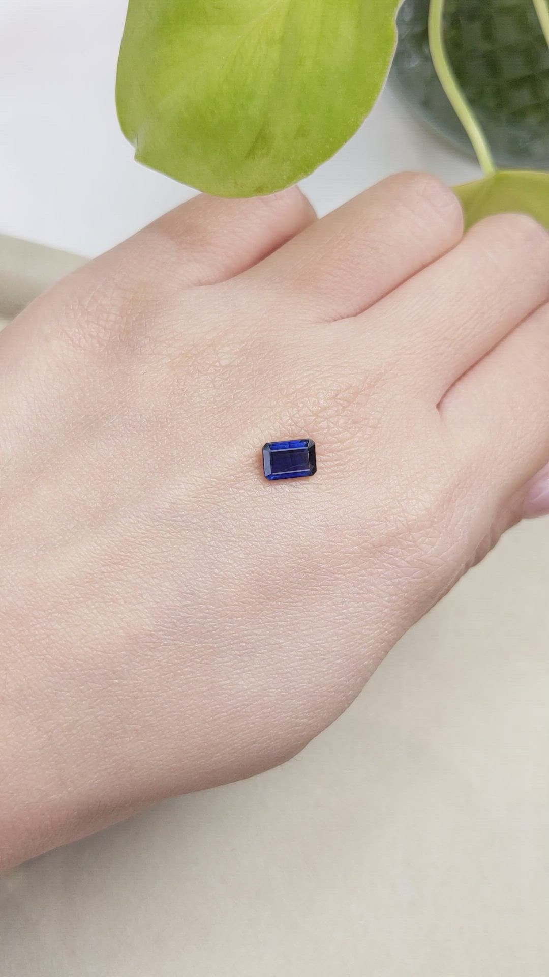 1.12 Ct. Blue Sapphire from Ceylon (Sri Lanka) Size Video