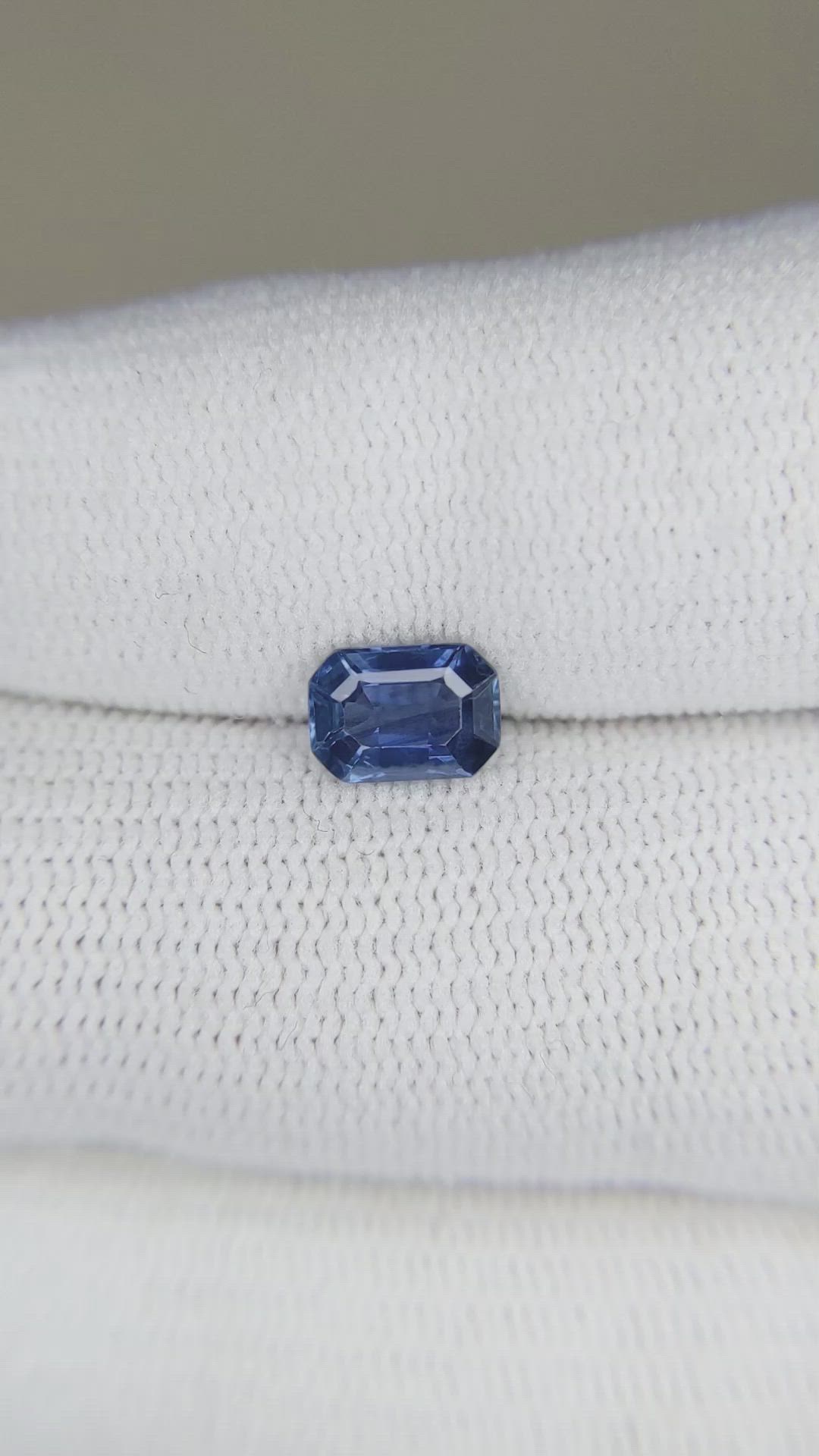 1.12 Ct. Blue Sapphire from Ceylon (Sri Lanka) Size Video