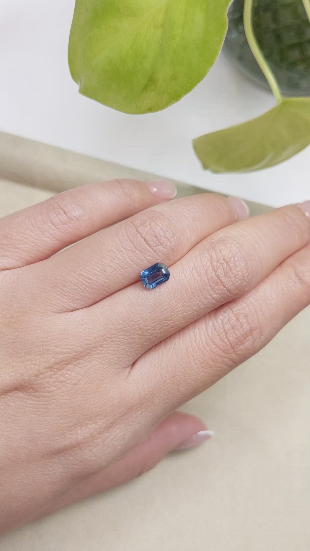 1.12 Ct. Blue Sapphire from Ceylon (Sri Lanka) Size Video
