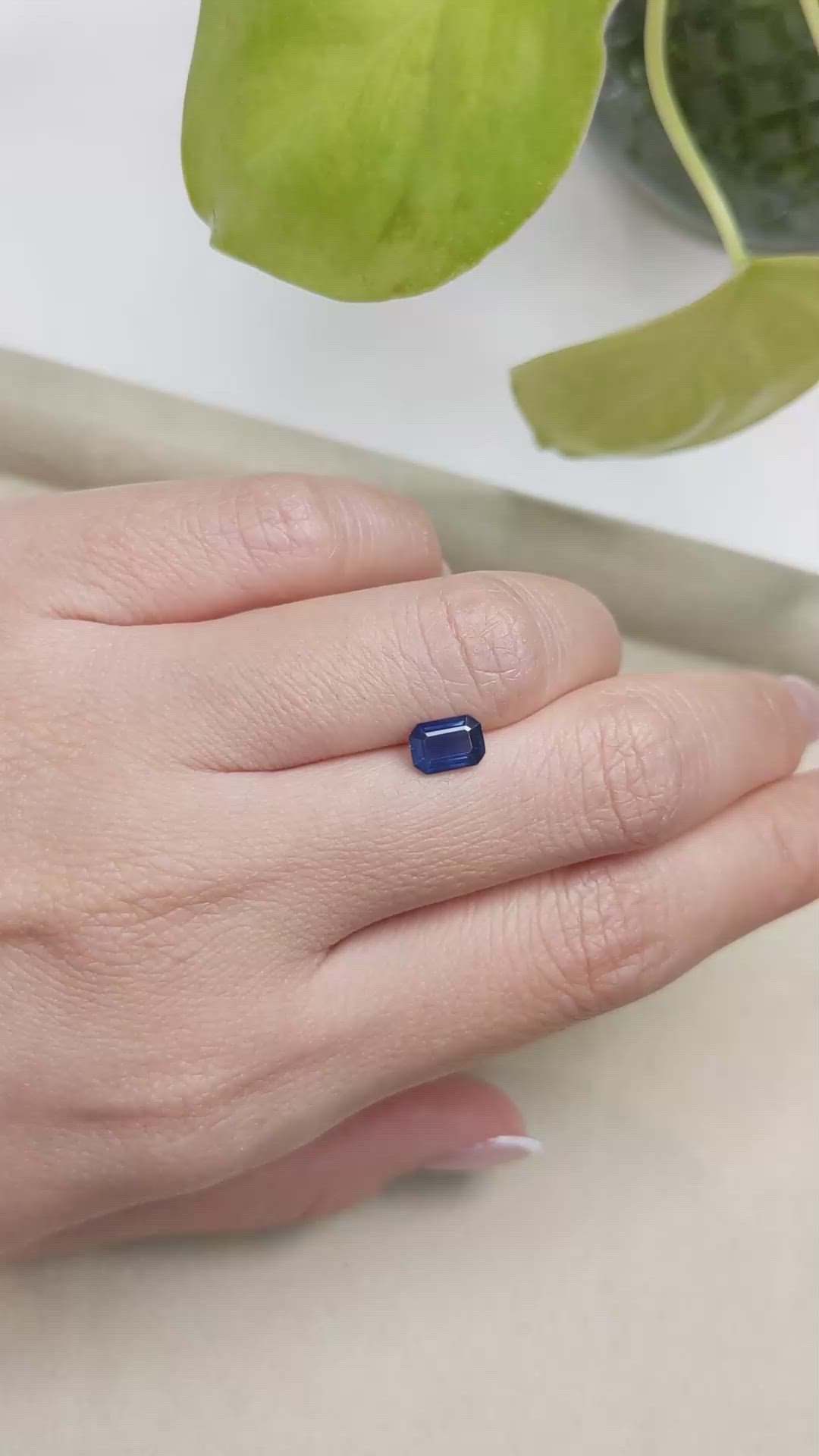 1.07 Ct. Blue Sapphire from Ceylon (Sri Lanka) Size Video
