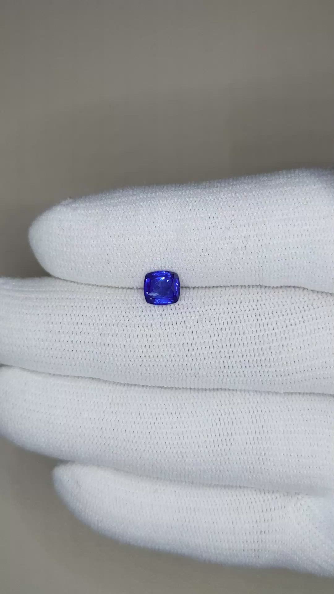 0.93 Ct. Blue Sapphire from Ceylon (Sri Lanka) Size Video