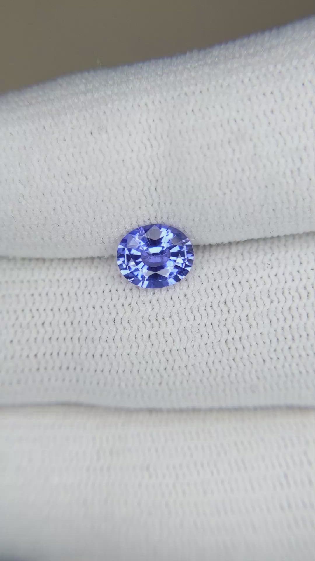 1.09 Ct. Blue Sapphire from Ceylon (Sri Lanka) Size Video