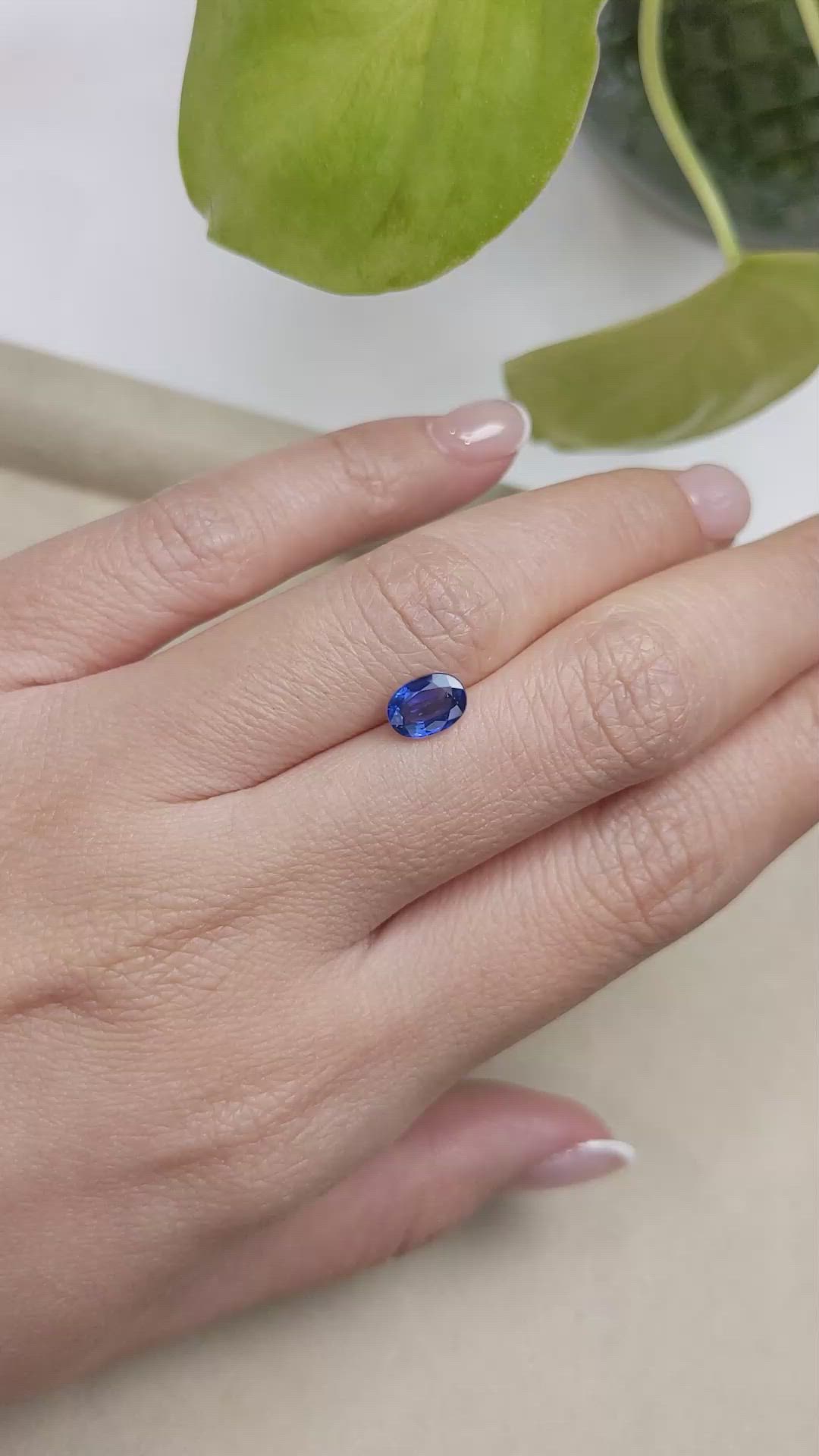 1.09 Ct. Blue Sapphire from Ceylon (Sri Lanka) Size Video