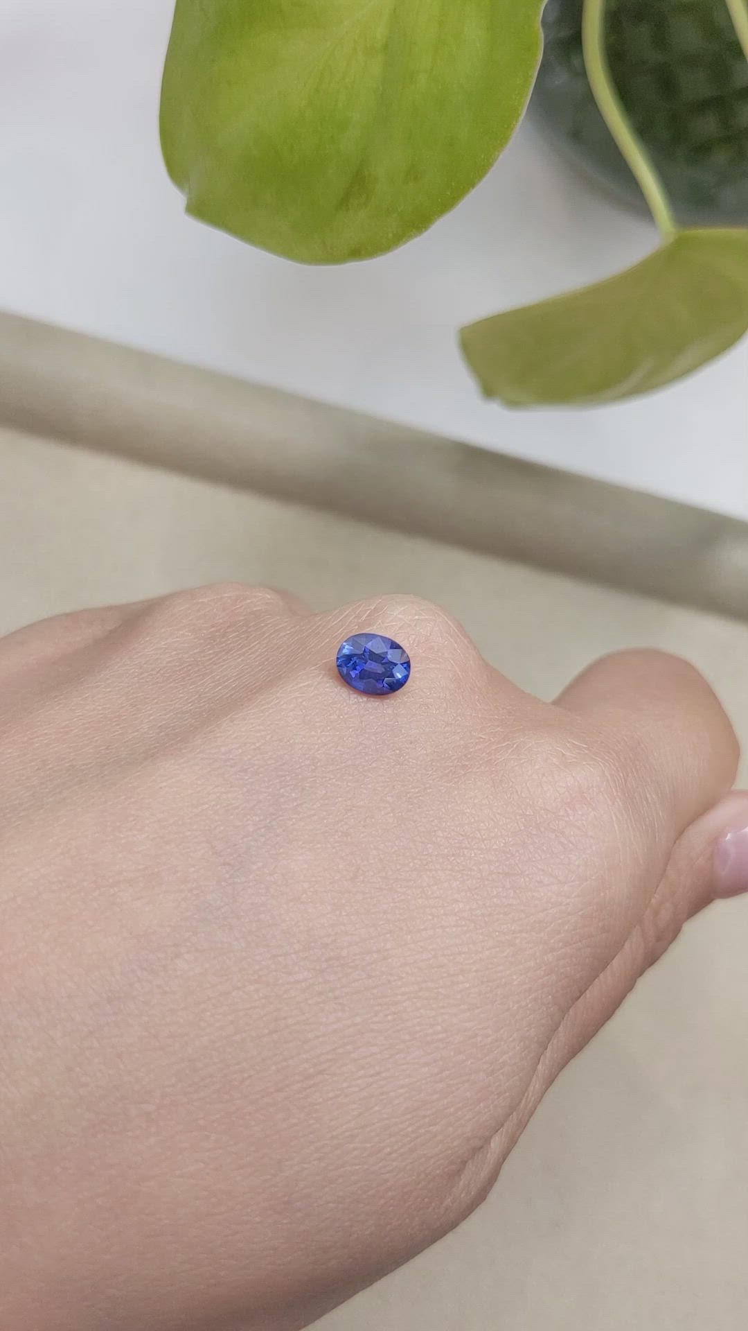 1.05 Ct. Blue Sapphire from Ceylon (Sri Lanka) Size Video