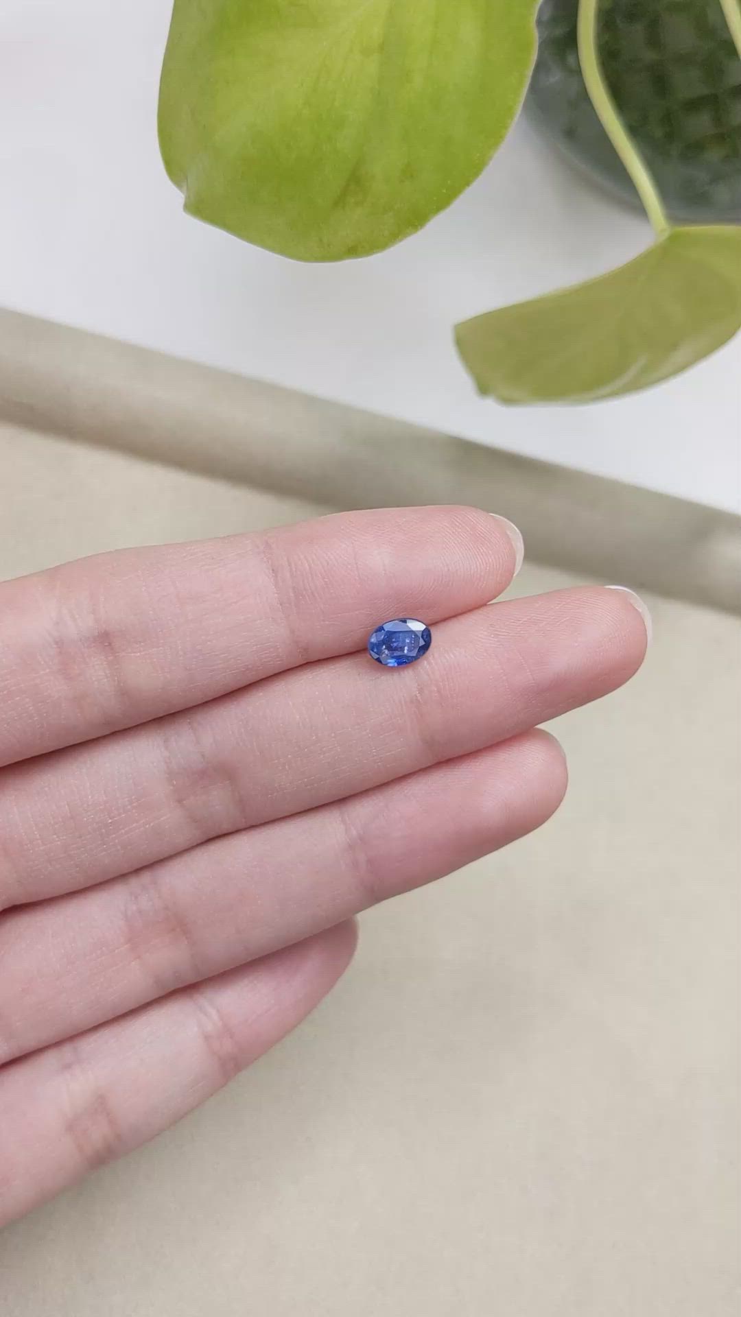 1.05 Ct. Blue Sapphire from Ceylon (Sri Lanka) Size Video