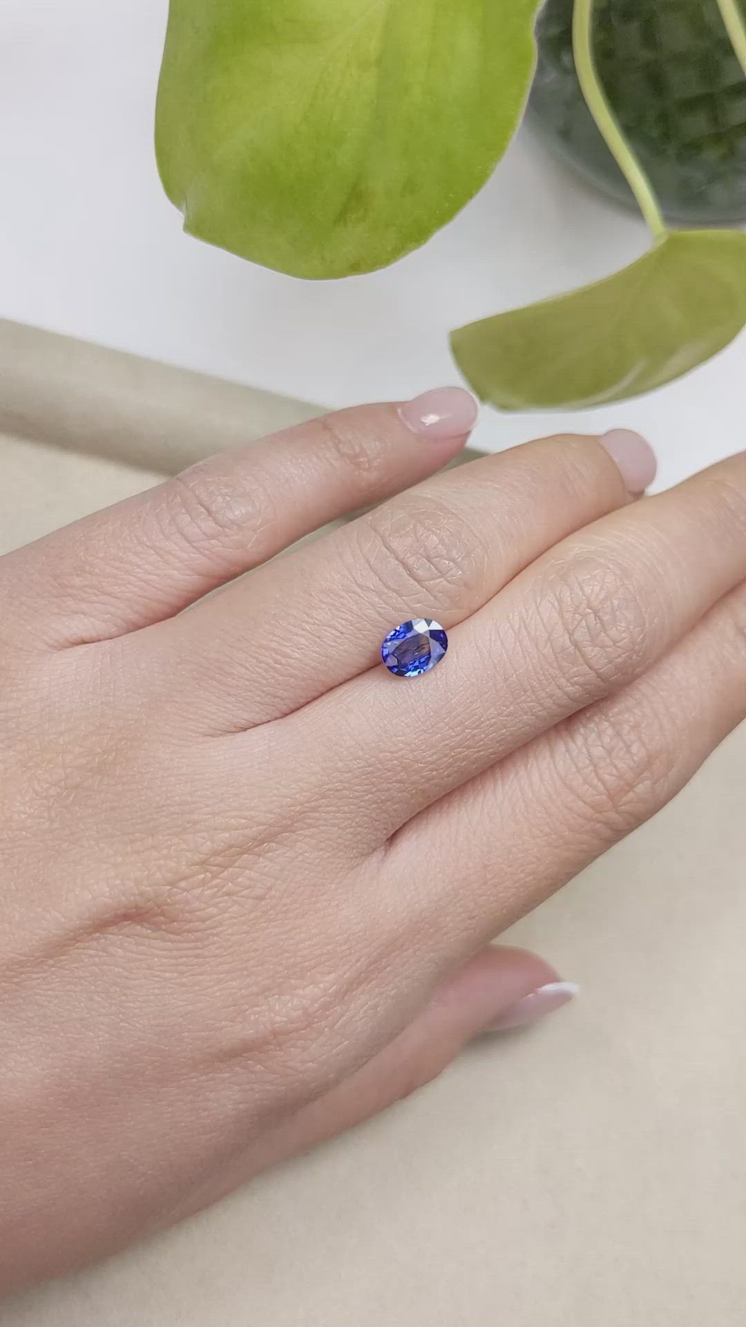 1.04 Ct. Blue Sapphire from Ceylon (Sri Lanka) Size Video