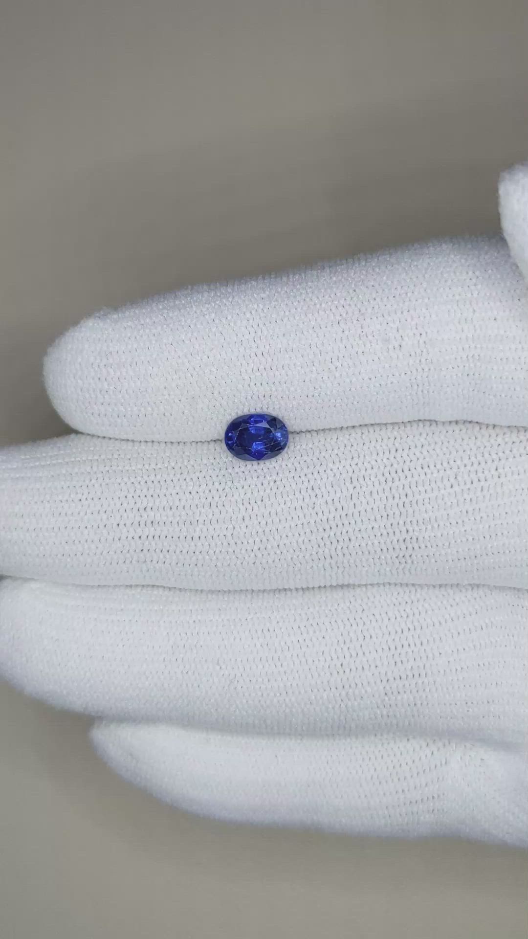 1.04 Ct. Blue Sapphire from Ceylon (Sri Lanka) Size Video