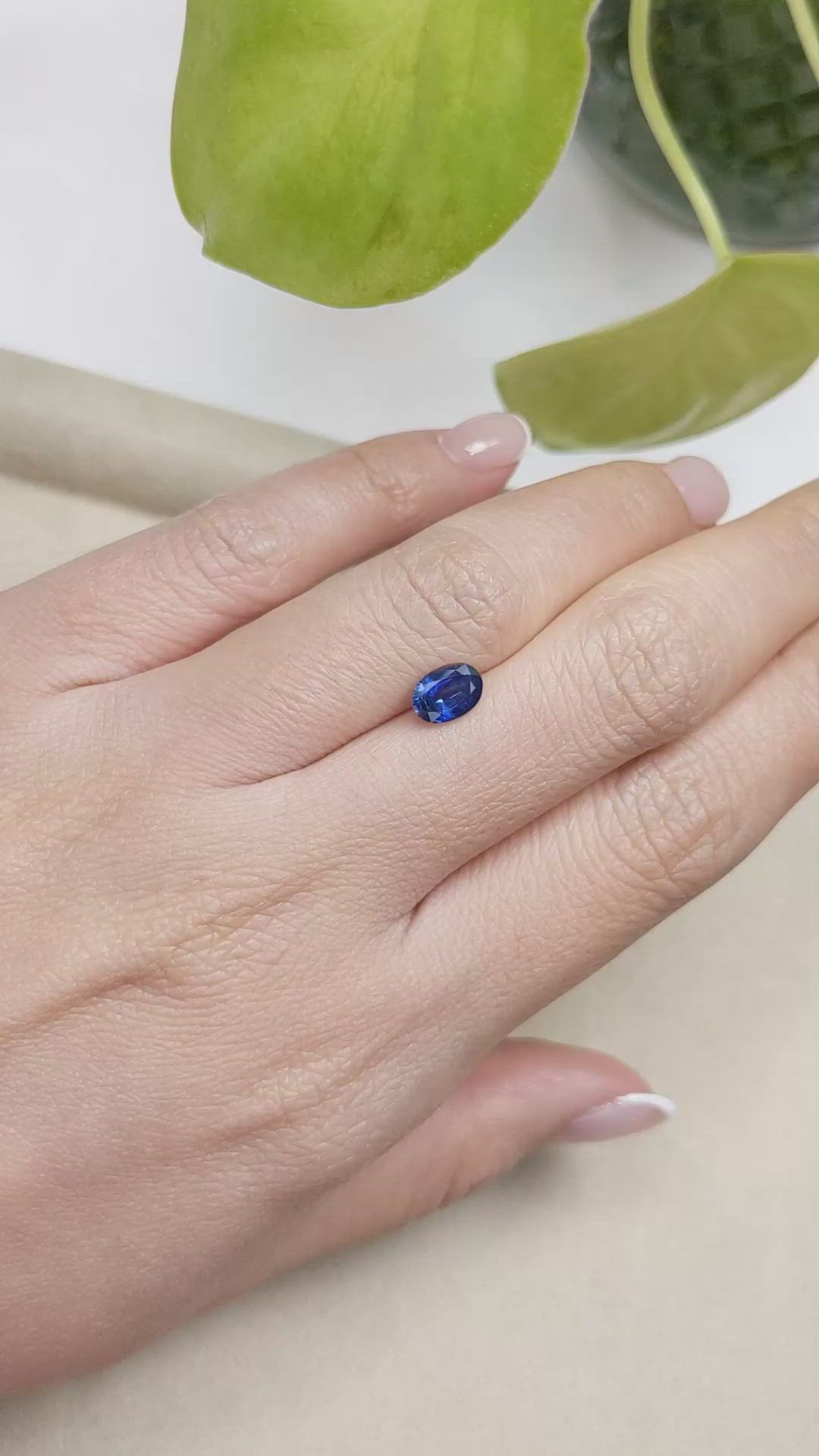 1.02 Ct. Blue Sapphire from Ceylon (Sri Lanka) Size Video