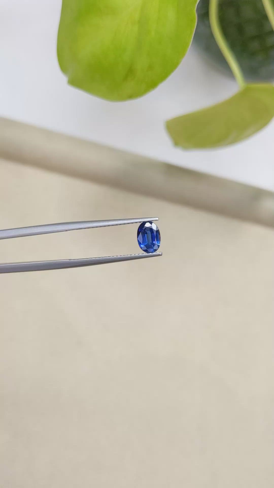 1.02 Ct. Blue Sapphire from Ceylon (Sri Lanka) Size Video
