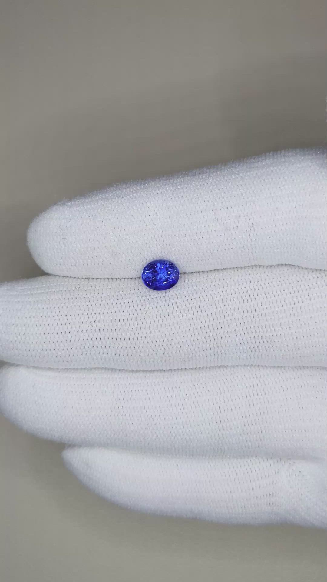 1.23 Ct. Blue Sapphire from Ceylon (Sri Lanka) Size Video