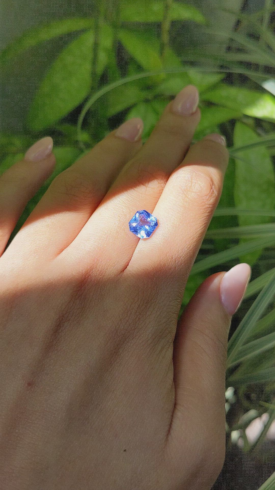 3.00 Ct. Blue Sapphire from Ceylon (Sri Lanka) Size Video