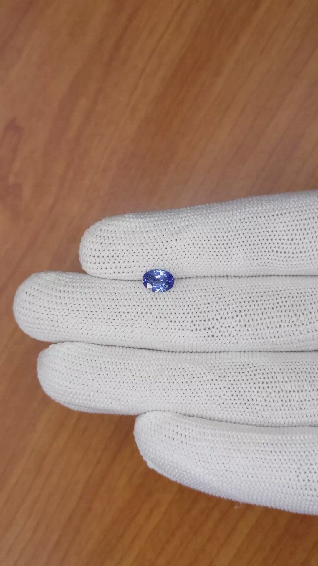 0.94 Ct. Blue Sapphire from Ceylon (Sri Lanka) Size Video