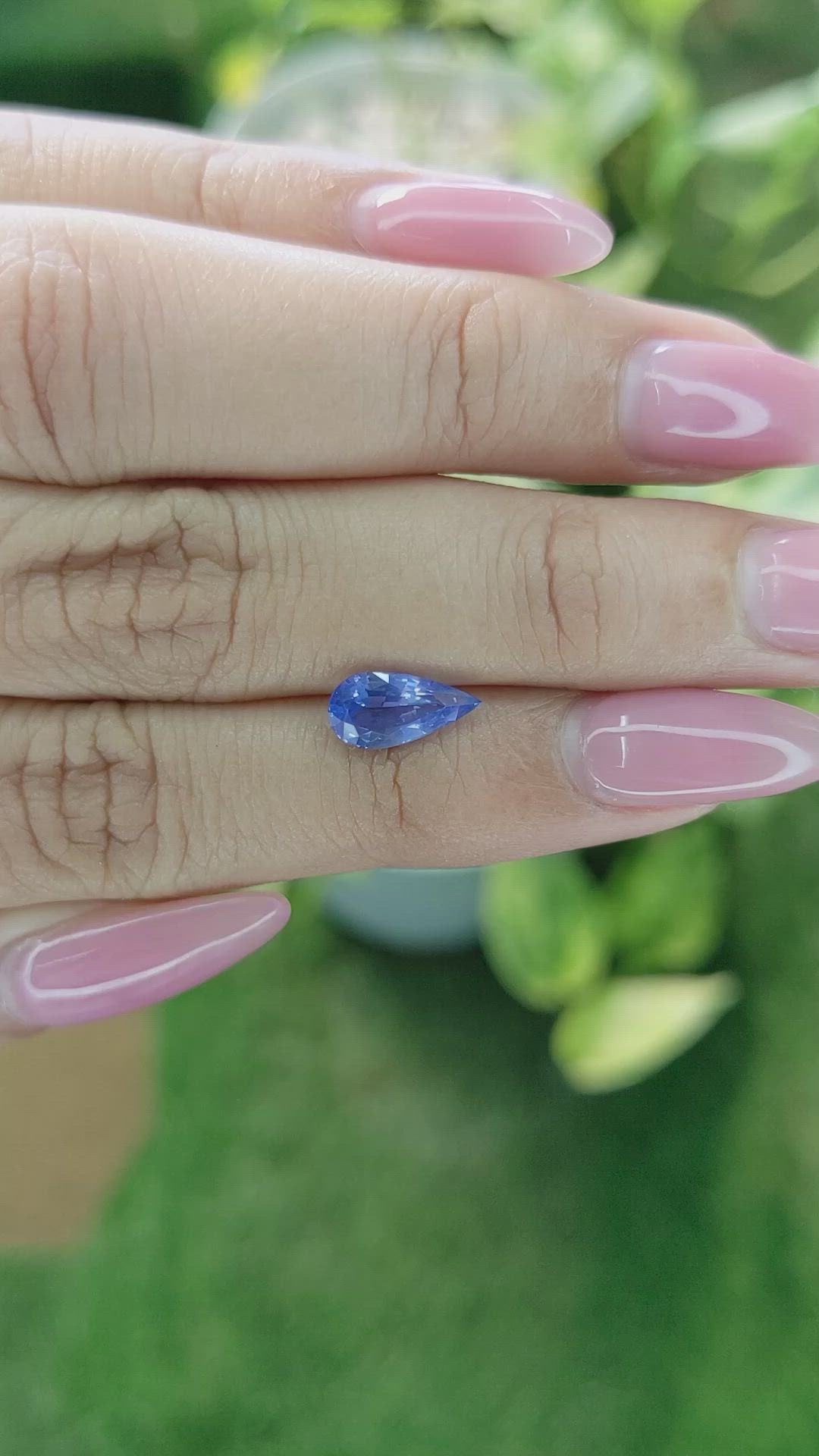 1.35 Ct. Blue Sapphire from Ceylon (Sri Lanka) Size Video
