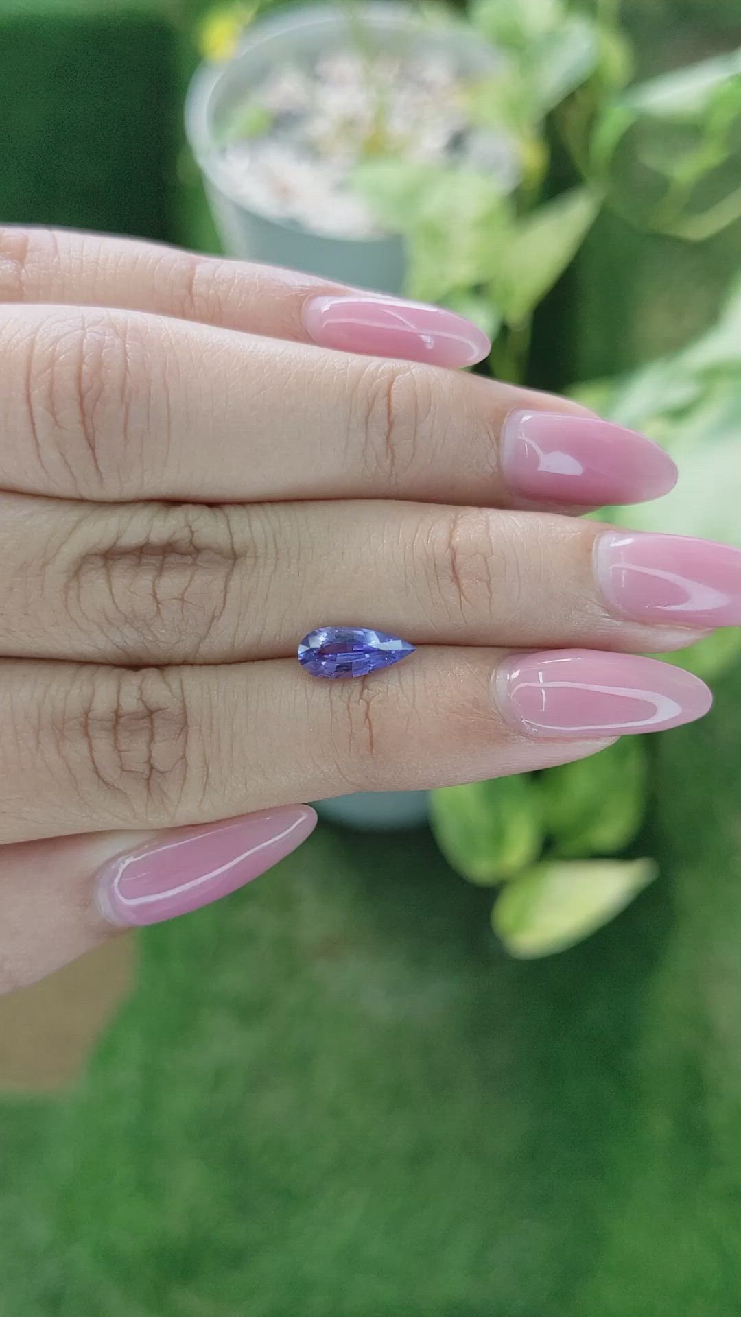 1.16 Ct. Bluish Purple Sapphire from Ceylon (Sri Lanka) Size Video