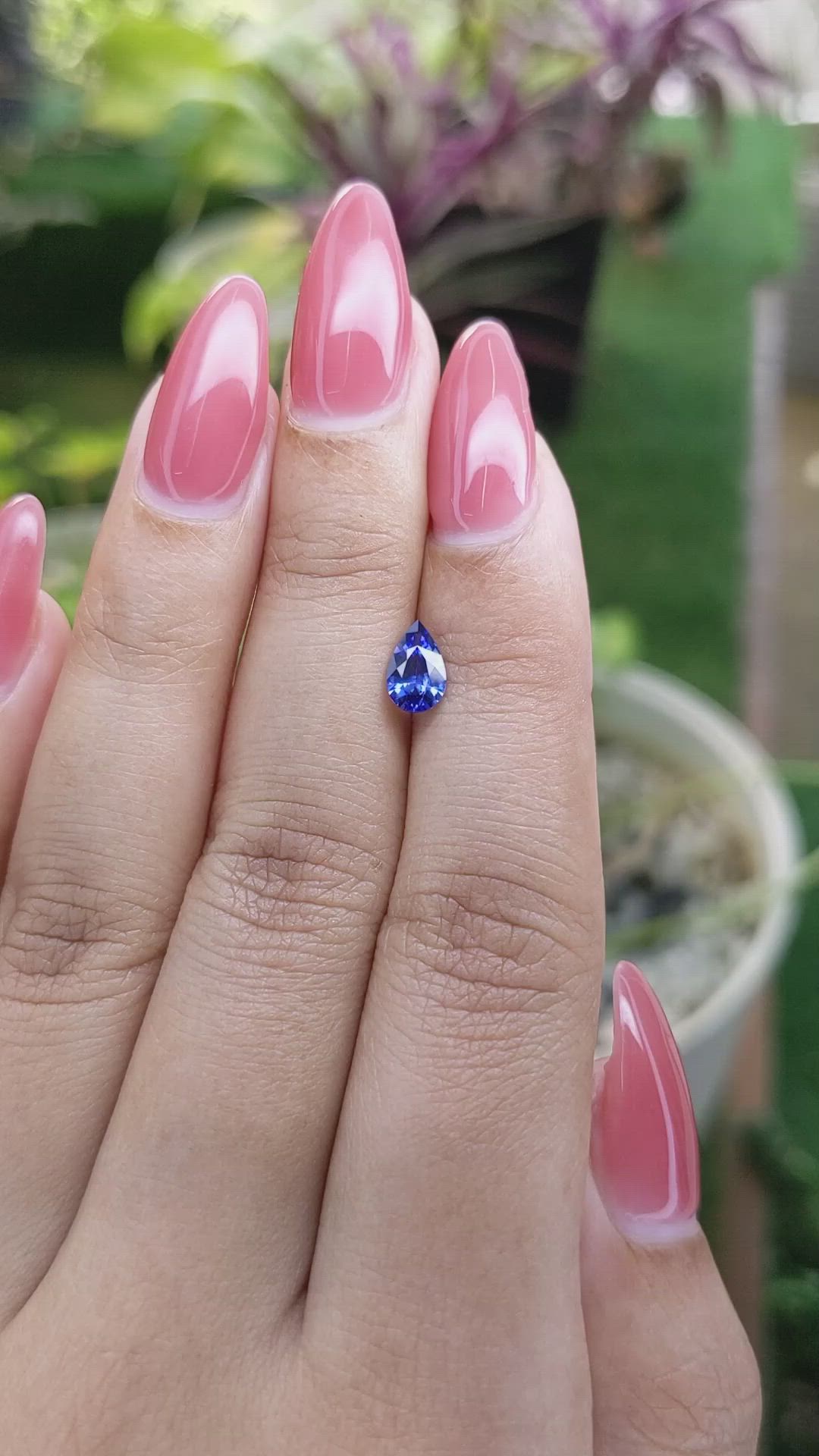 0.70 Ct. Blue Sapphire from Ceylon (Sri Lanka) Size Video