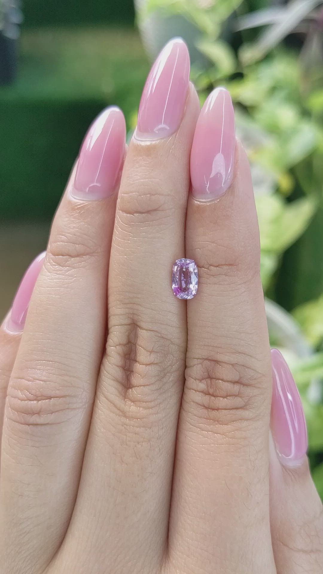 0.96 Ct. Pinkish Purple Sapphire from Ceylon (Sri Lanka) Size Video