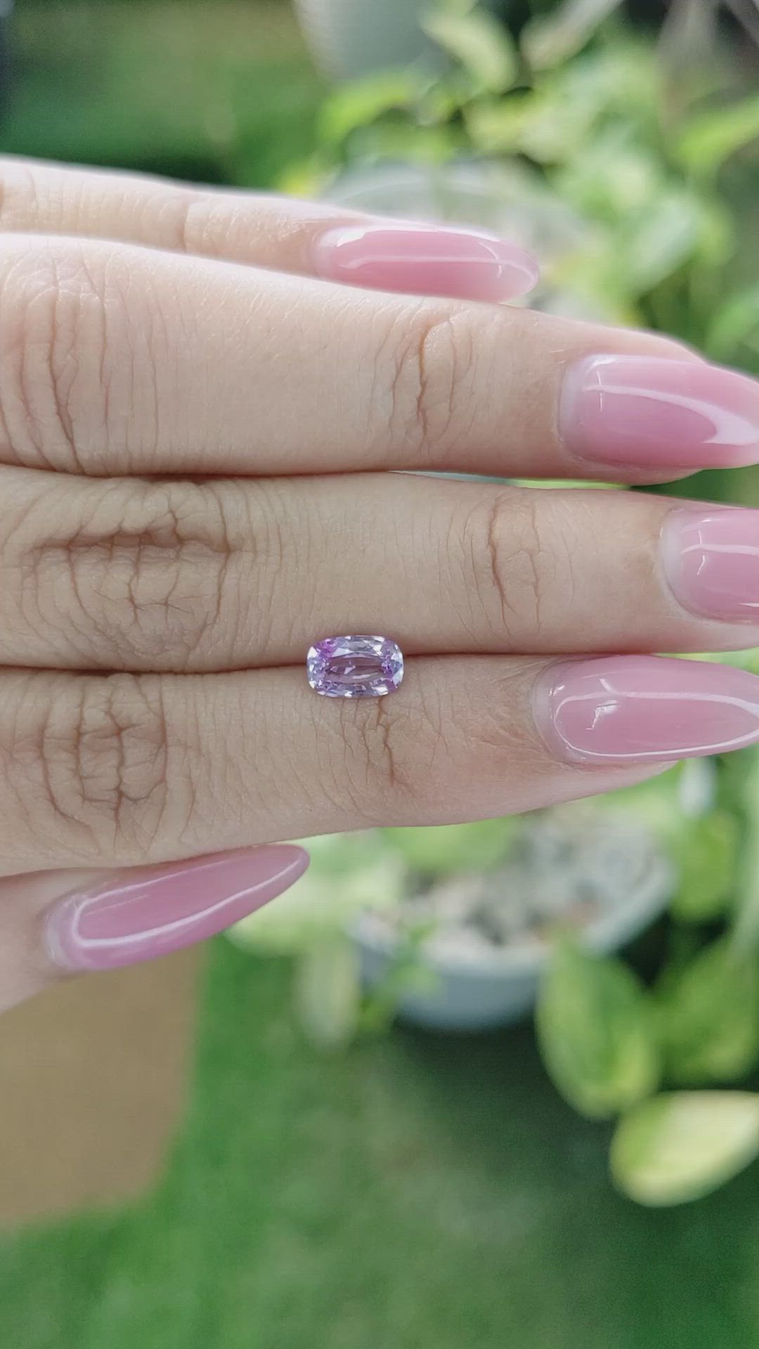 0.96 Ct. Pinkish Purple Sapphire from Ceylon (Sri Lanka) Size Video