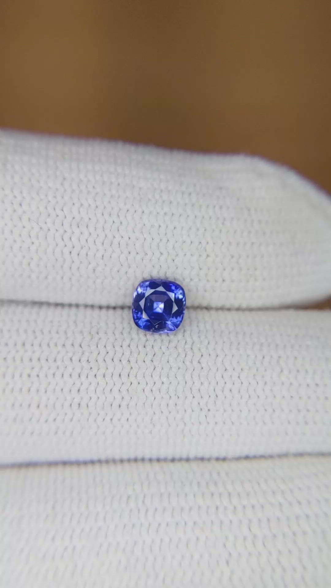 0.67 Ct. Blue Sapphire from Ceylon (Sri Lanka) Size Video
