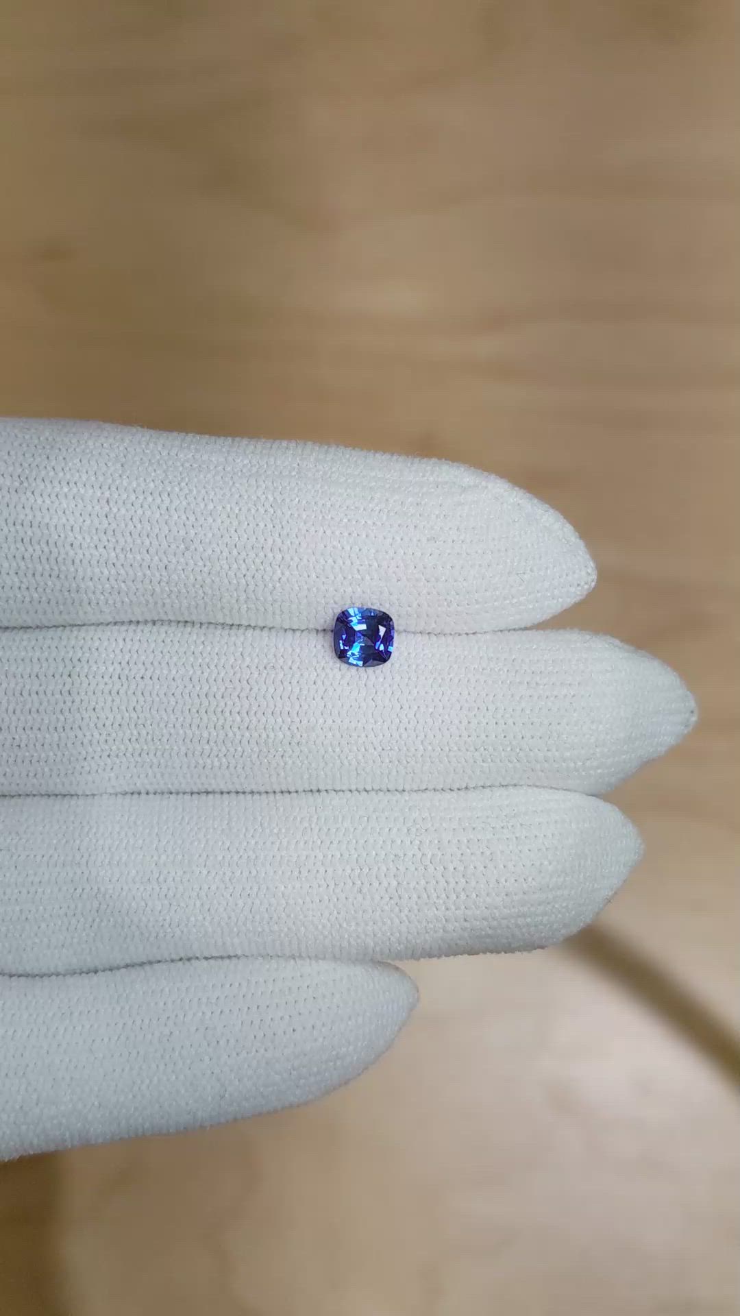 0.70 Ct. Blue Sapphire from Ceylon (Sri Lanka) Size Video