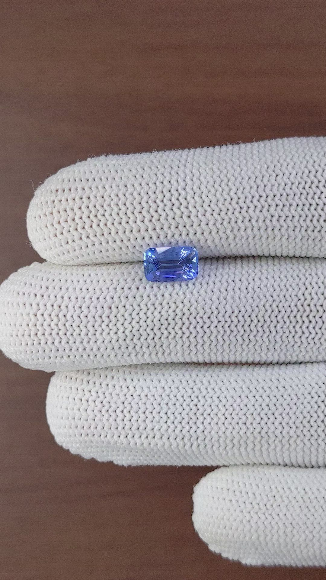 1.90 Ct. Blue Sapphire from Ceylon (Sri Lanka) Size Video