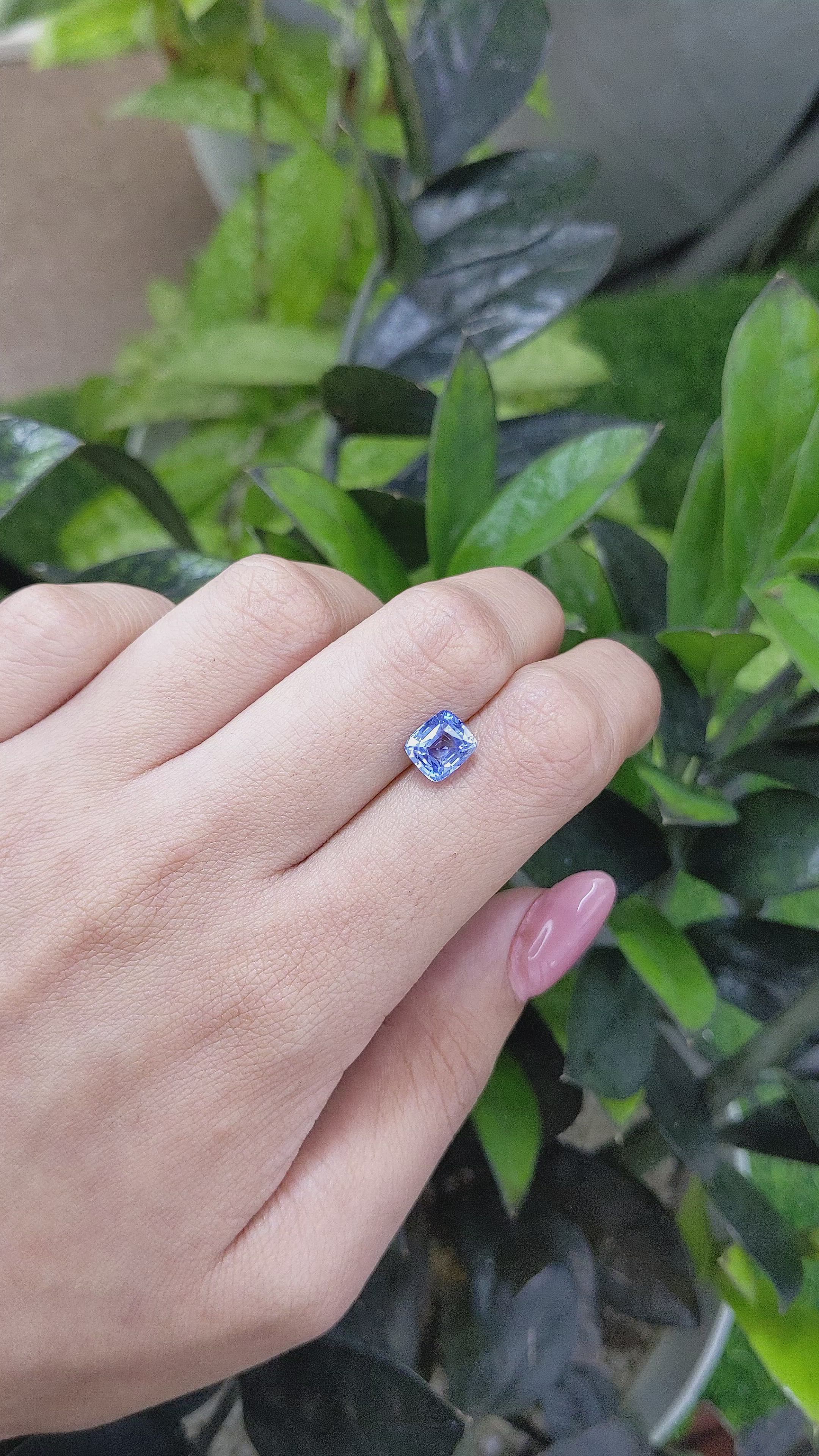 2.58 Ct. Blue Sapphire from Ceylon (Sri Lanka) Size Video