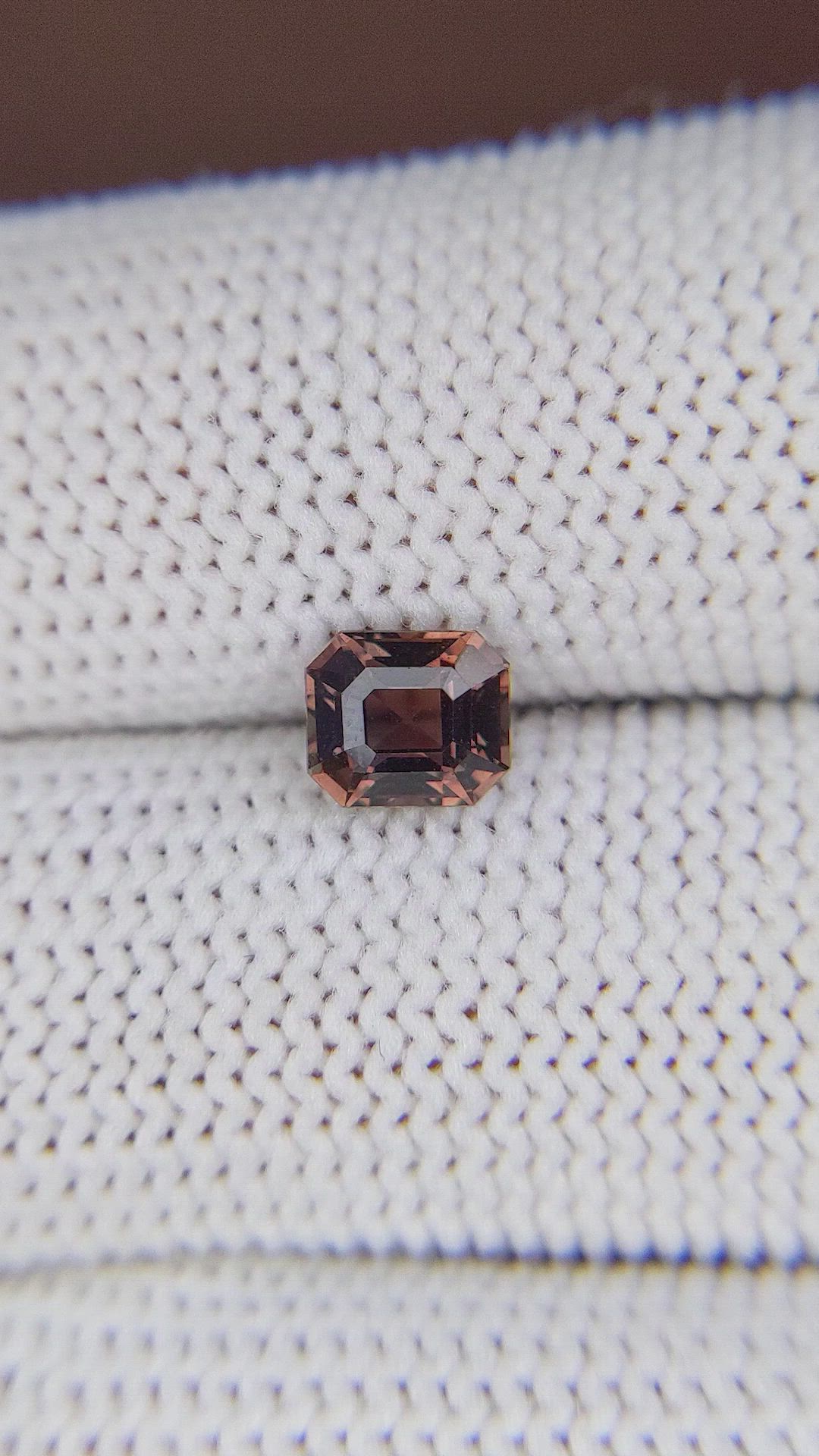 1.13 Ct. Greenish Brown Sapphire from Ceylon (Sri Lanka) Size Video