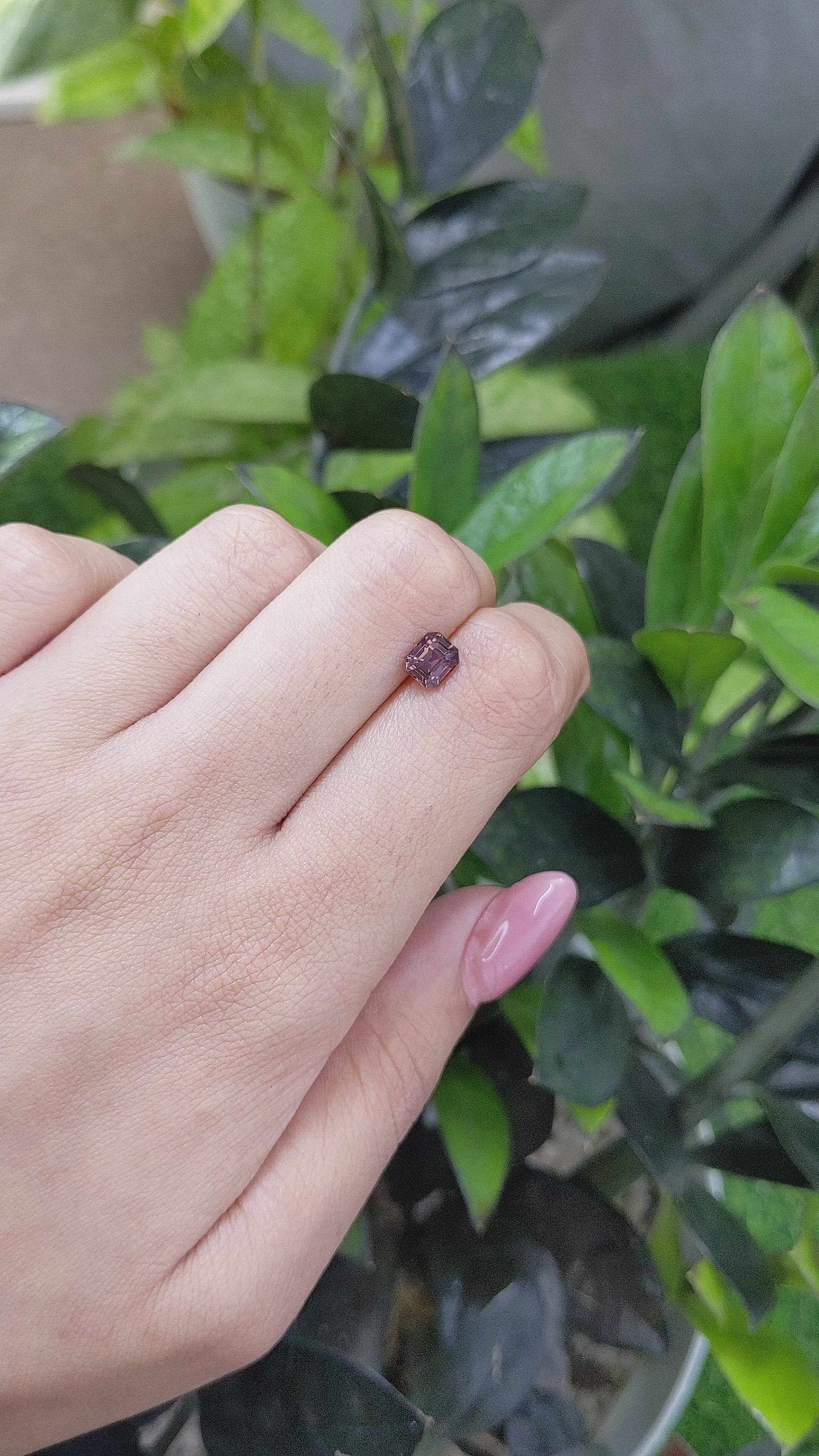 1.13 Ct. Greenish Brown Sapphire from Ceylon (Sri Lanka) Size Video