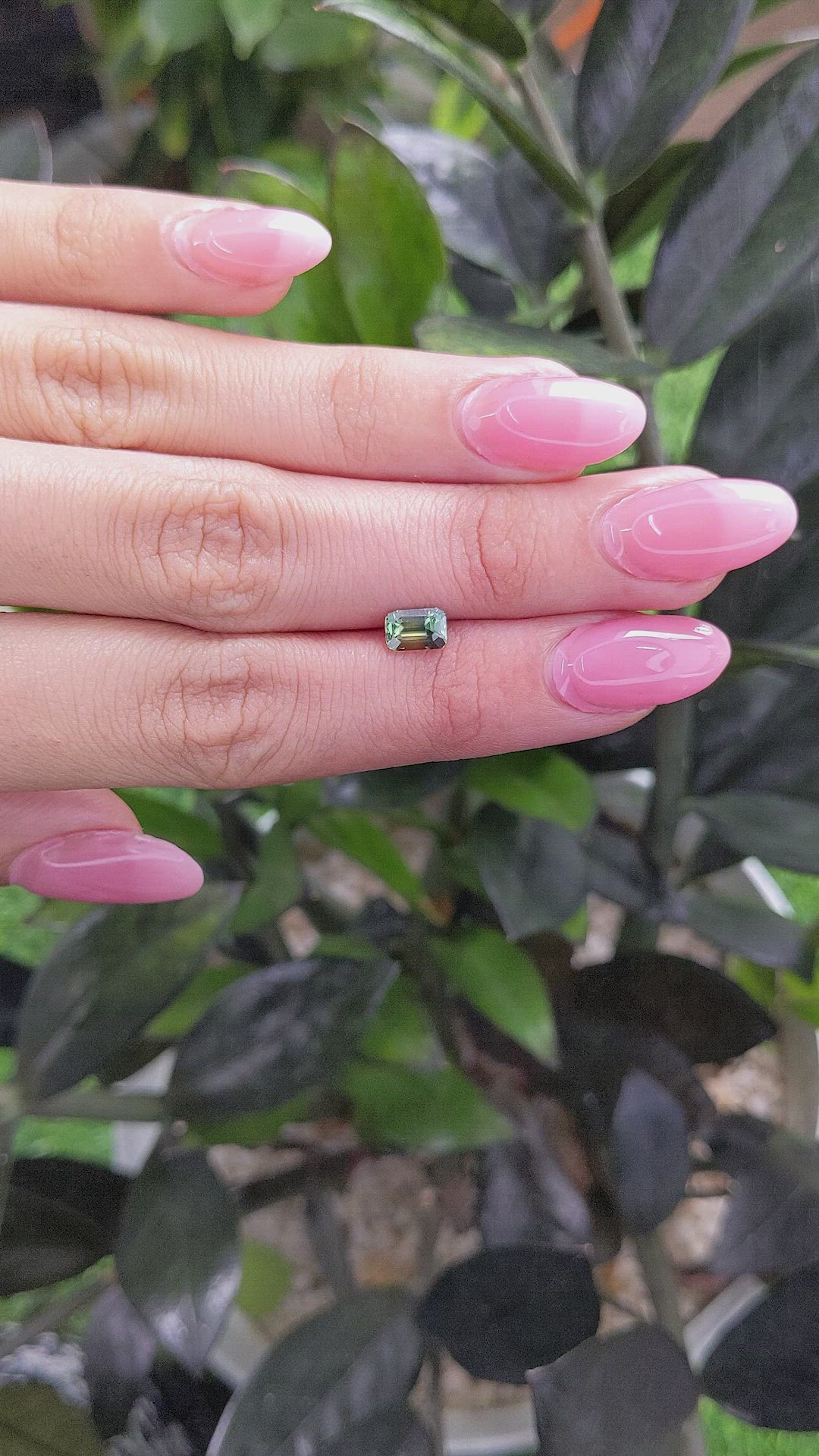 1.02 Ct. Bi Color Sapphire from Madagascar Size Video