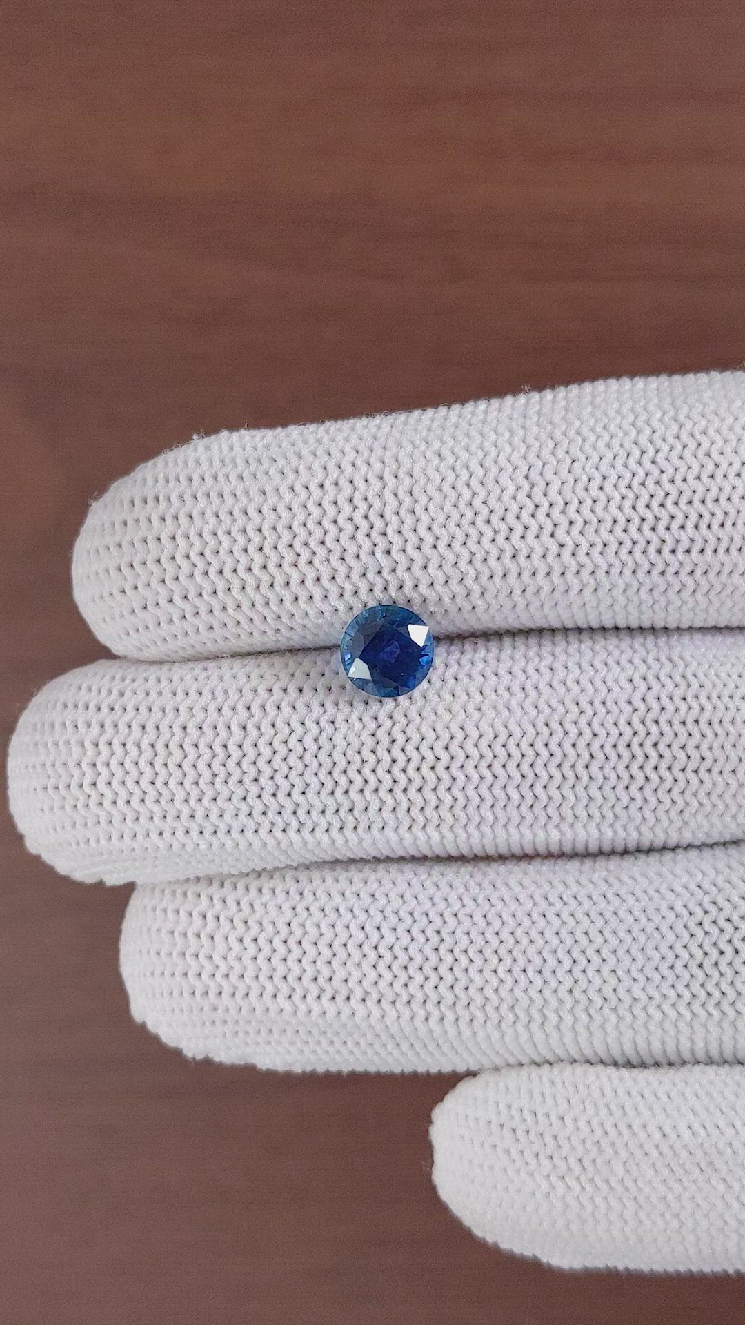 1.82 Ct. Greenish Blue Sapphire from Ceylon (Sri Lanka) Size Video