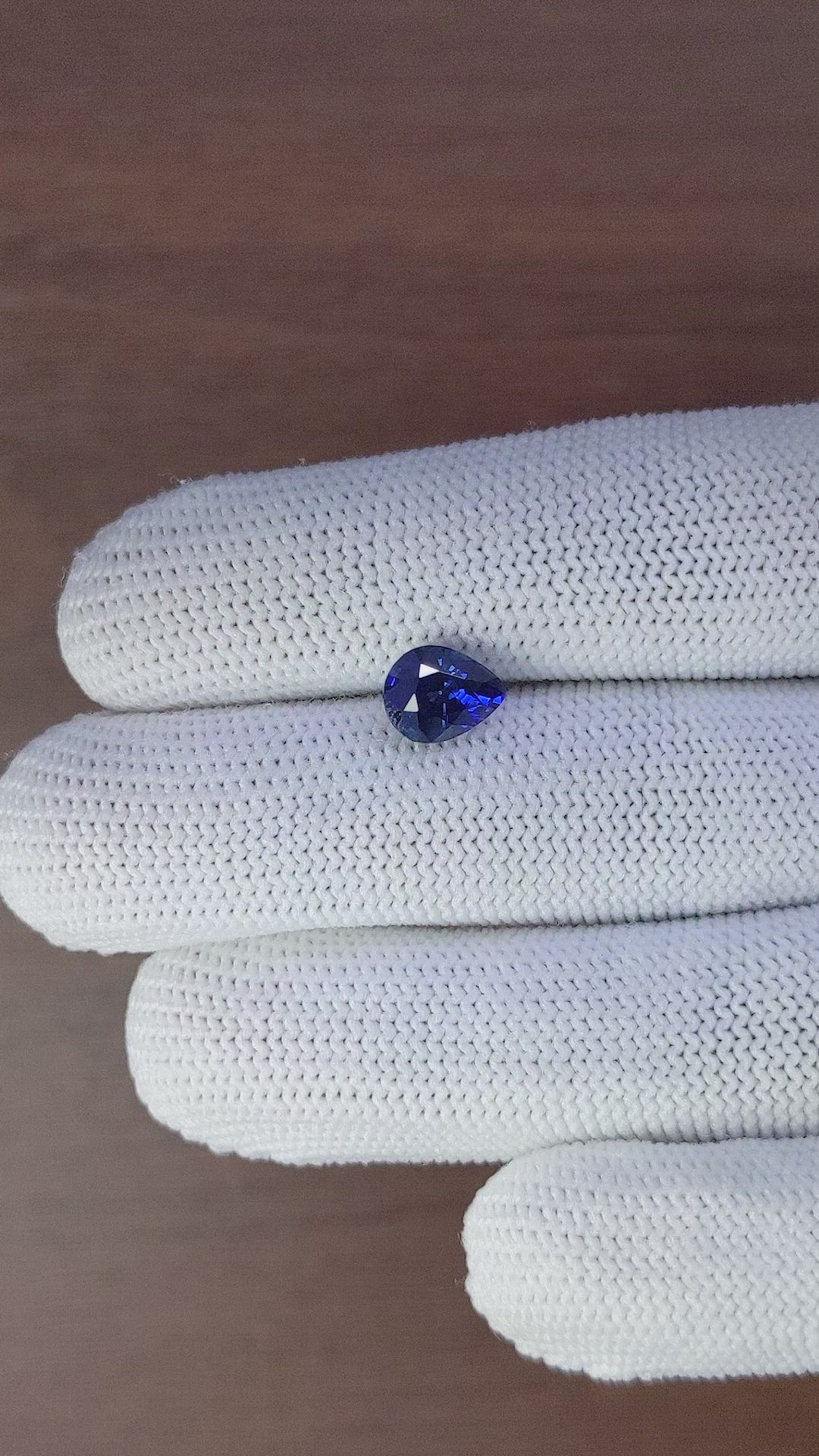 2.12 Ct. Blue Sapphire from Ceylon (Sri Lanka) Size Video