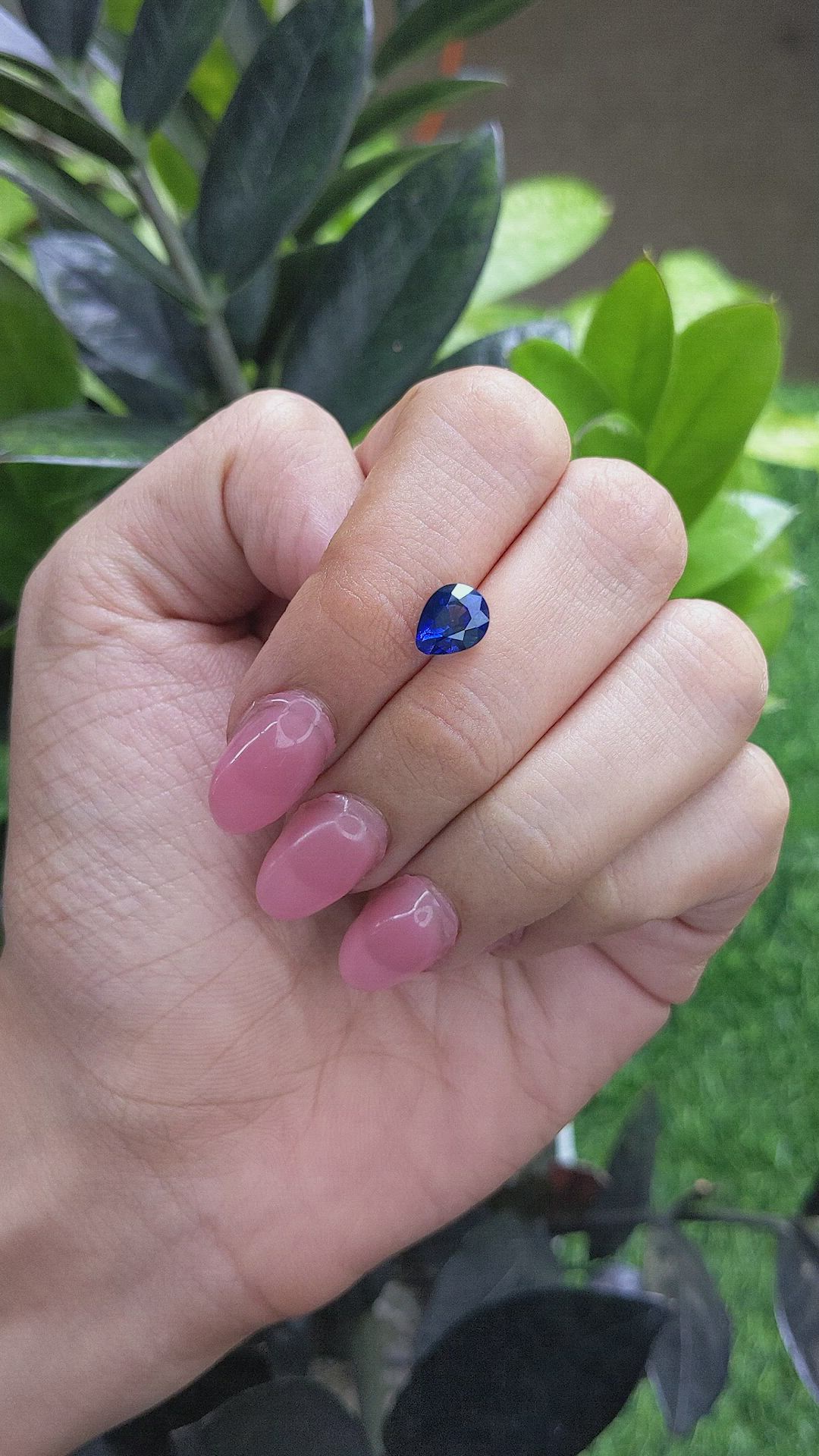 2.12 Ct. Blue Sapphire from Ceylon (Sri Lanka) Size Video
