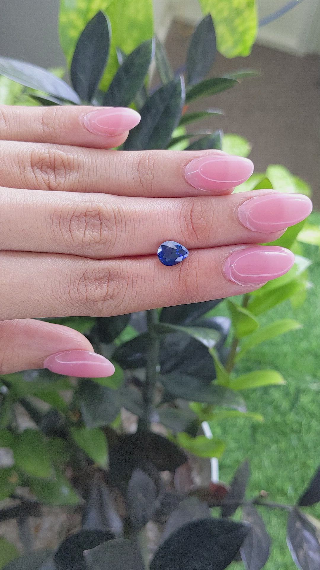 2.12 Ct. Blue Sapphire from Ceylon (Sri Lanka) Size Video