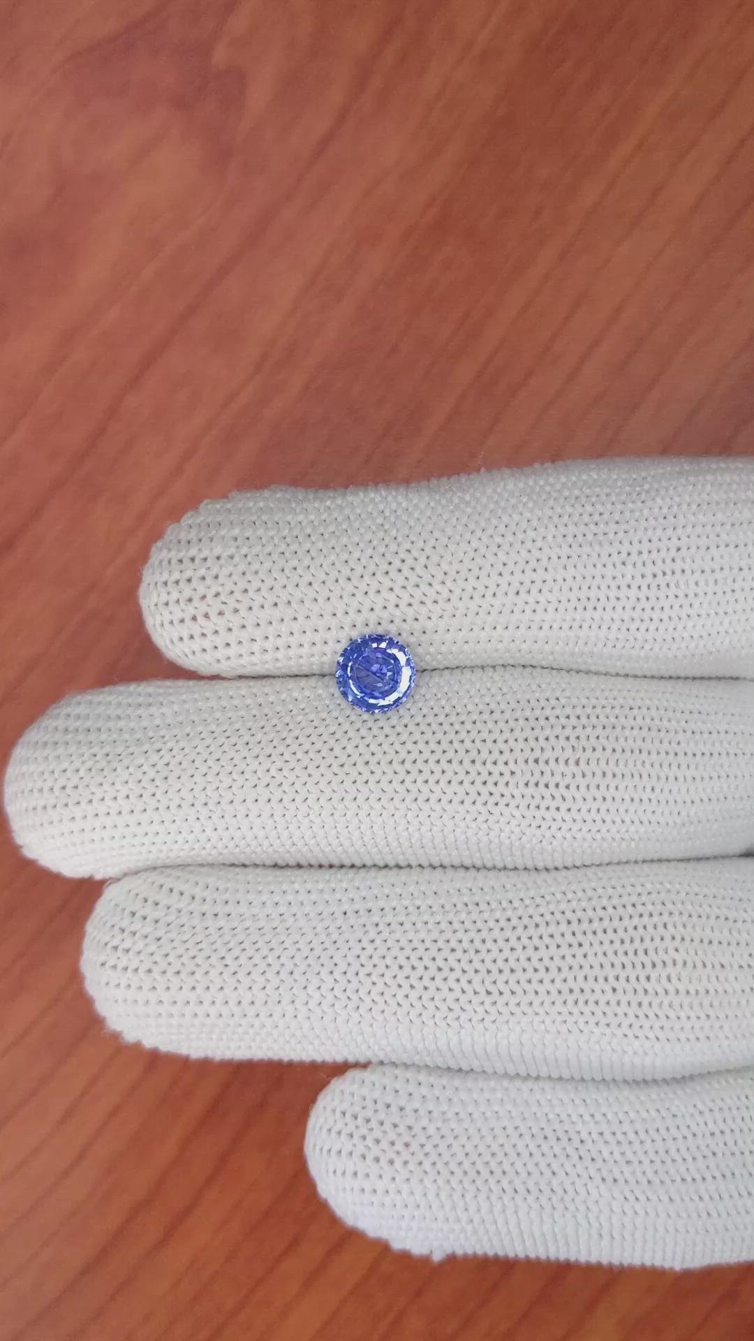 1.27 Ct. Blue Sapphire from Ceylon (Sri Lanka) Size Video